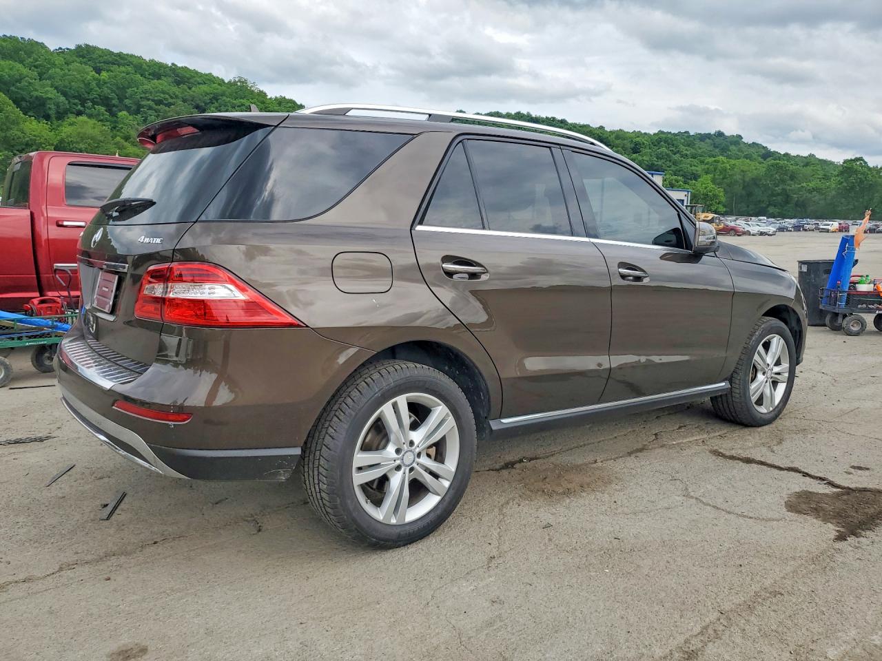2015 Mercedes-benz Ml 350 4matic Brown vin: 4JGDA5HB7FA482787
