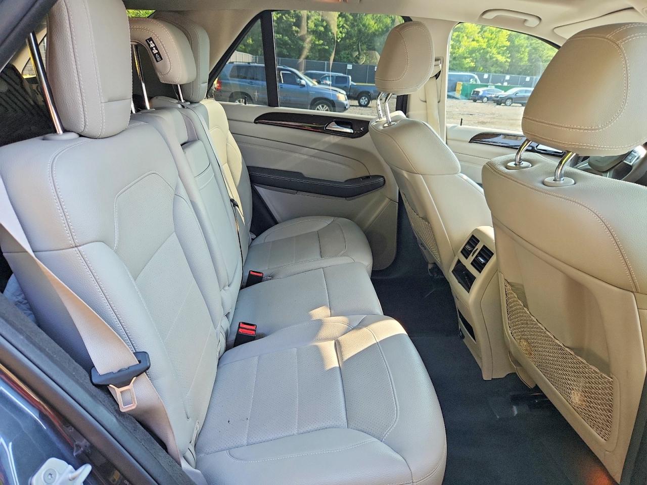 2015 Mercedes-benz Ml 350 4matic Gray vin: 4JGDA5HB7FA487603