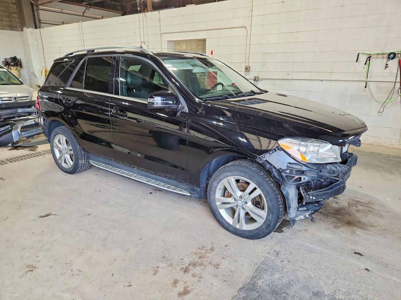 2015 Mercedes-benz Ml 350 4matic Black vin: 4JGDA5HB7FA493840