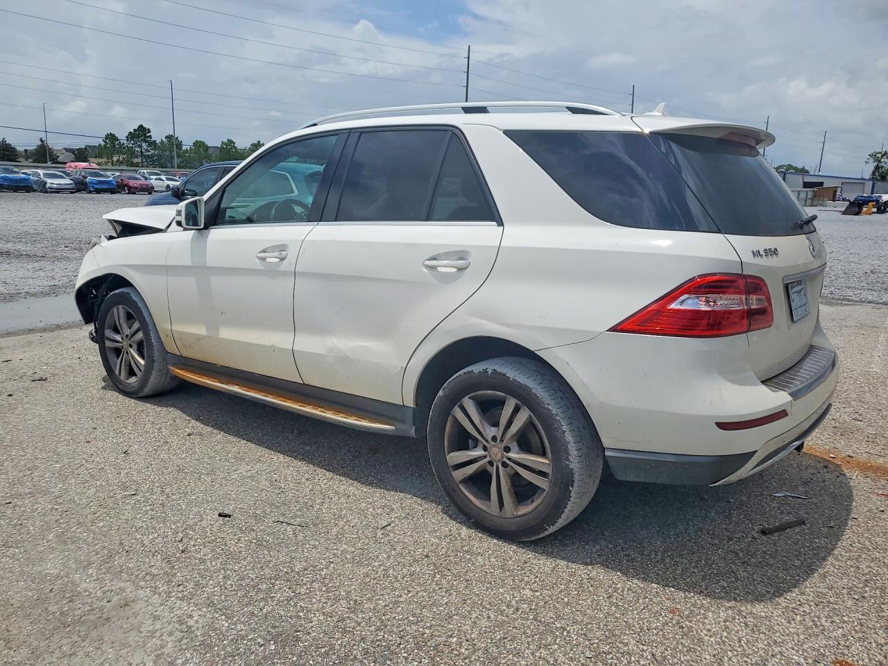 2015 Mercedes-benz Ml 350 4matic White vin: 4JGDA5HB7FA511950