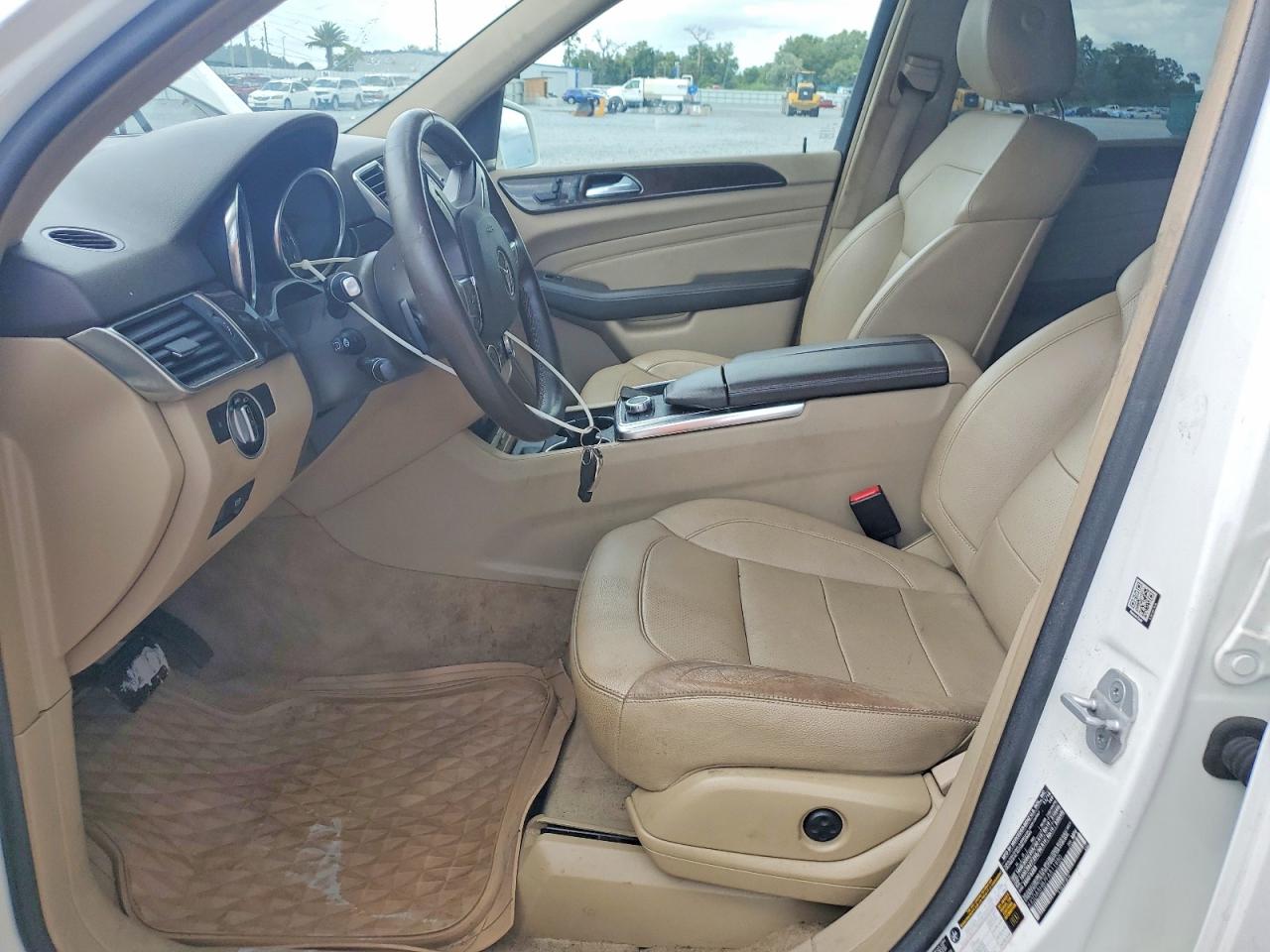 2015 Mercedes-benz Ml 350 4matic White vin: 4JGDA5HB7FA511950