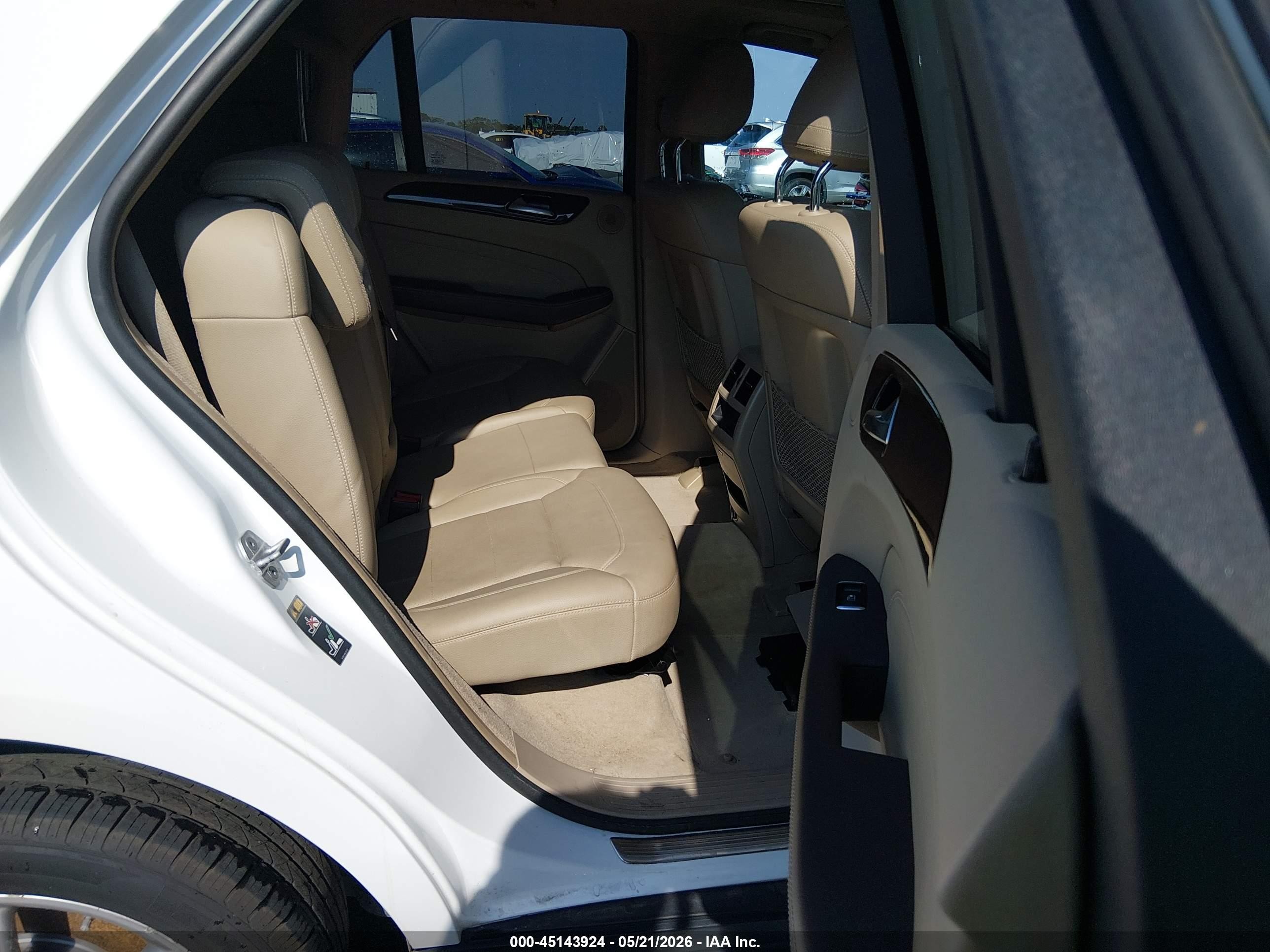 2015 Mercedes-benz Ml 350 4matic White vin: 4JGDA5HB7FA538601