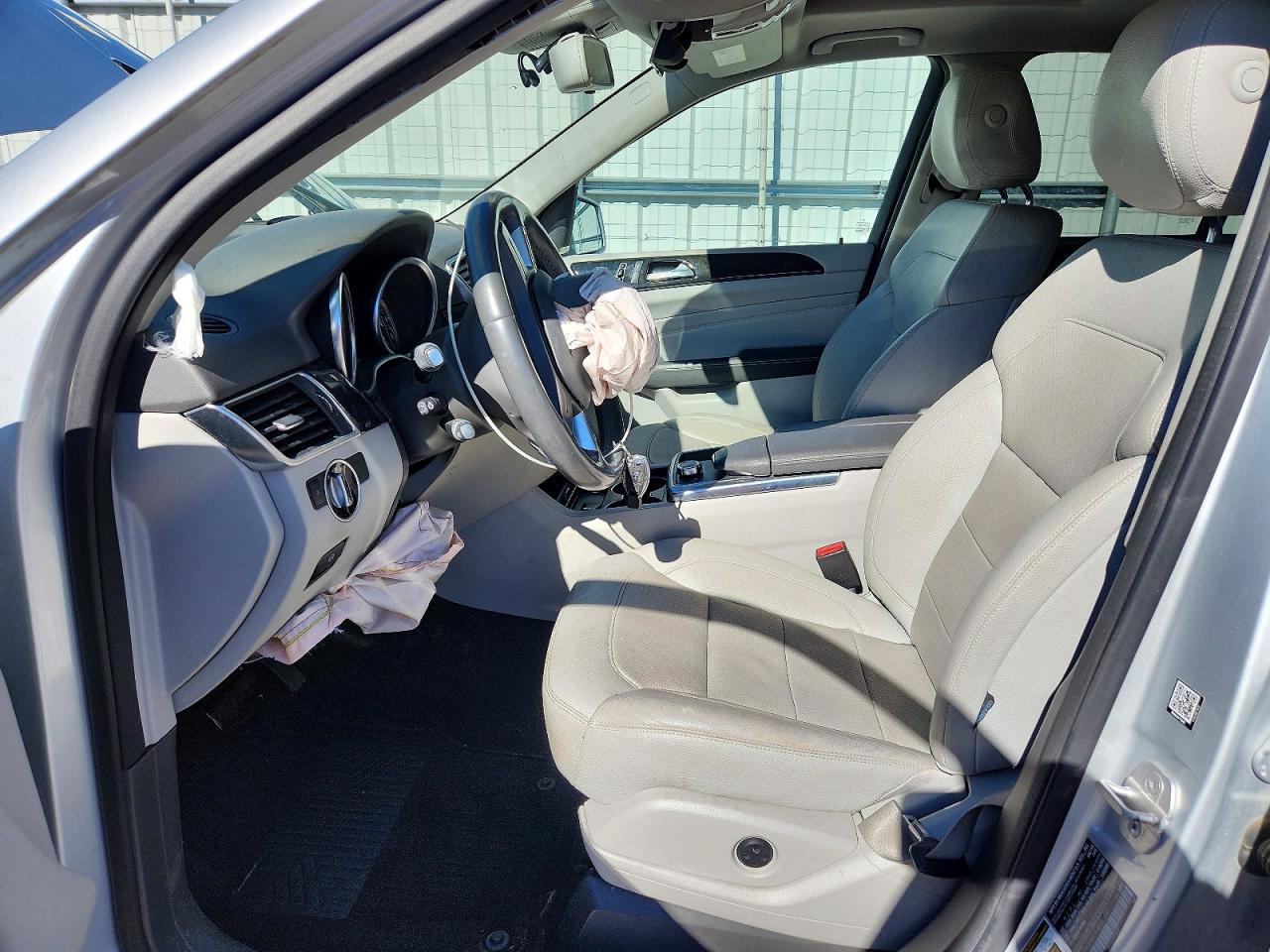 2015 Mercedes-benz Ml 350 4matic Серебряный vin: 4JGDA5HB7FA586311