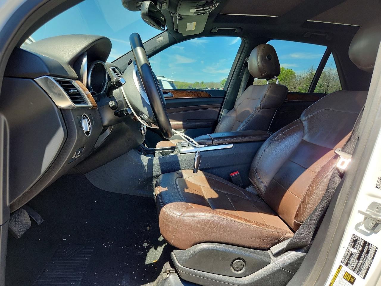 2015 Mercedes-benz Ml 350 4matic Белый vin: 4JGDA5HB7FA586423