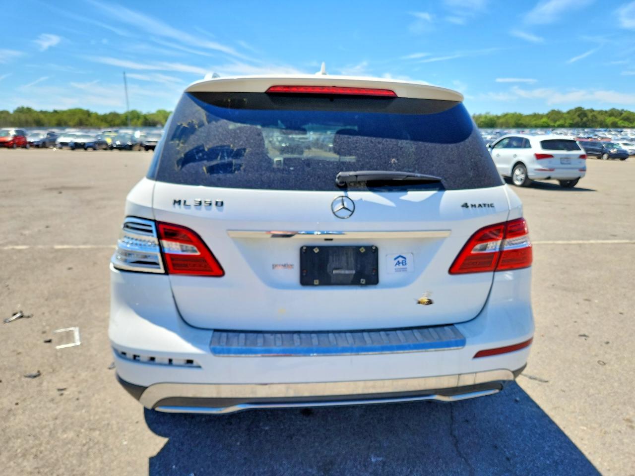 2015 Mercedes-benz Ml 350 4matic Белый vin: 4JGDA5HB7FA586423