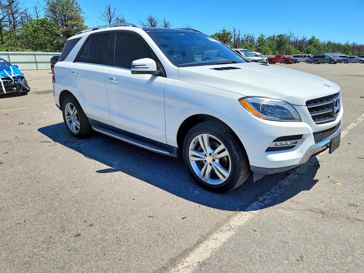 2015 Mercedes-benz Ml 350 4matic Белый vin: 4JGDA5HB7FA586423