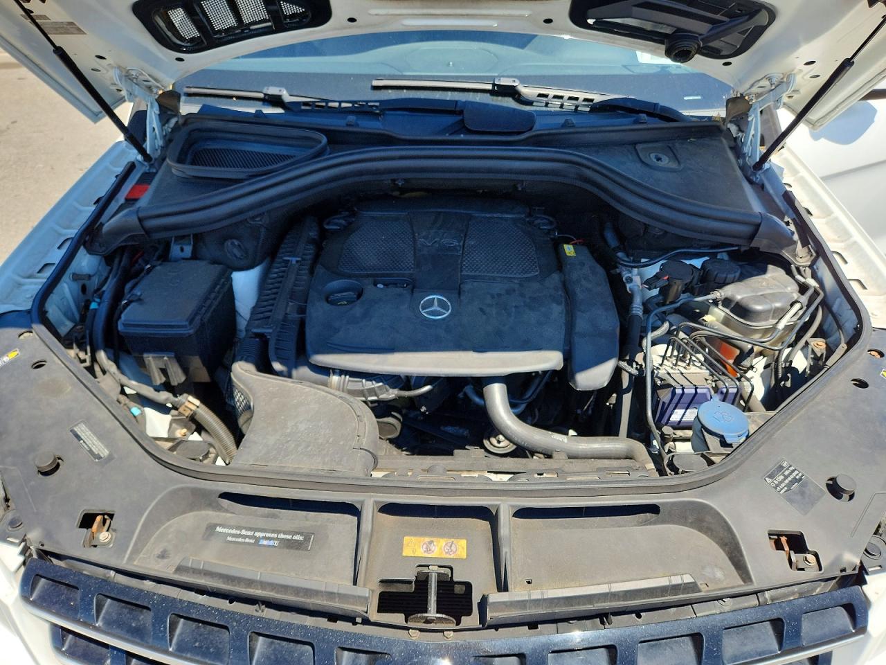 2015 Mercedes-benz Ml 350 4matic Белый vin: 4JGDA5HB7FA586423