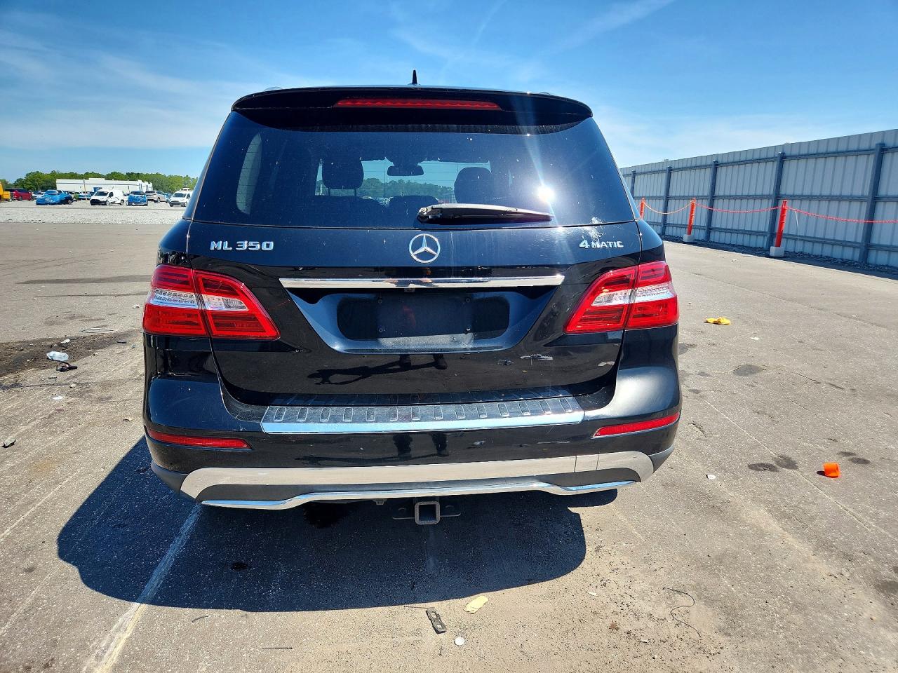2015 Mercedes-benz Ml 350 4matic Черный vin: 4JGDA5HB7FA619212