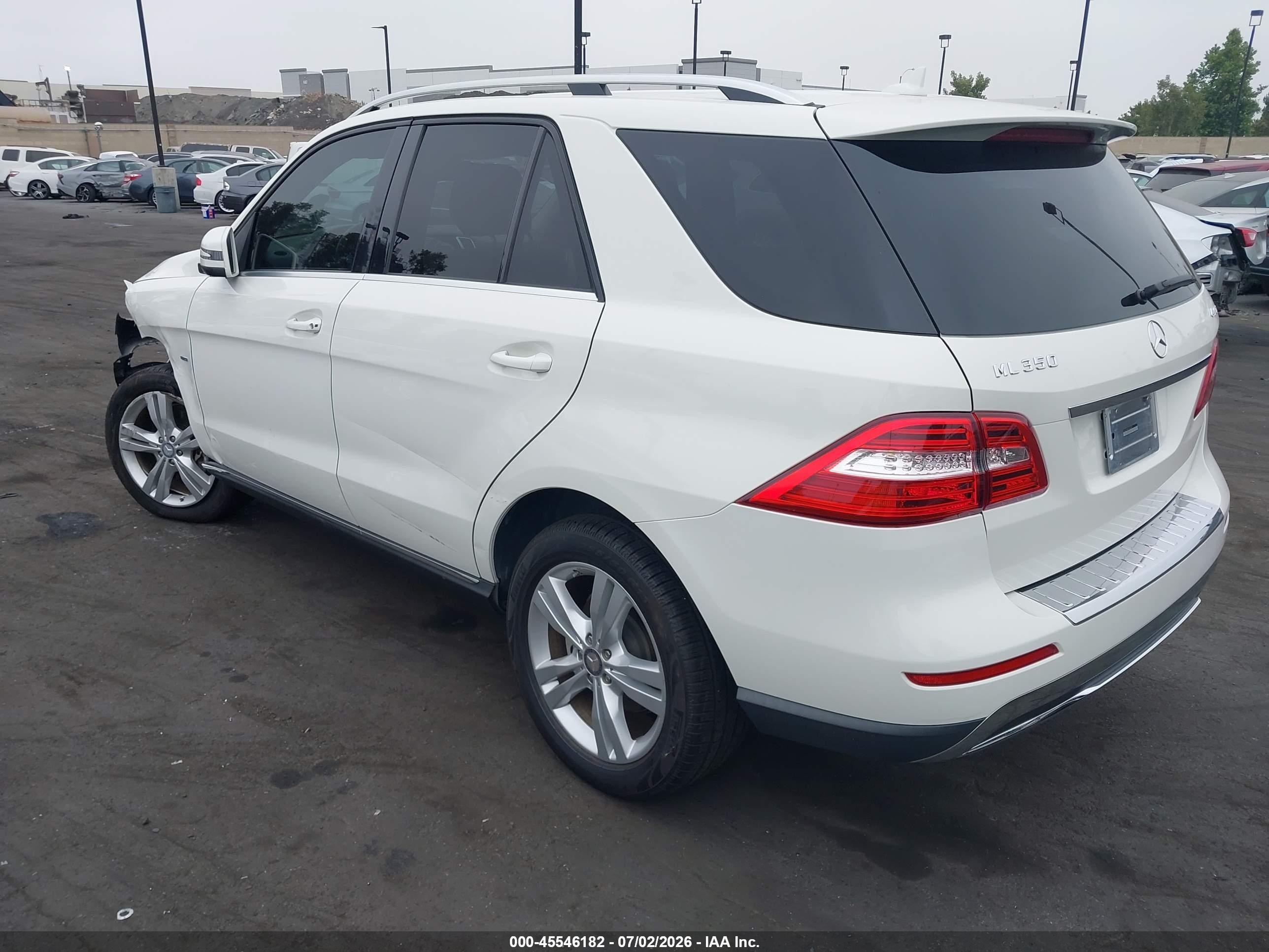 2012 Mercedes-benz Ml 350 4matic White vin: 4JGDA5HB8CA001487