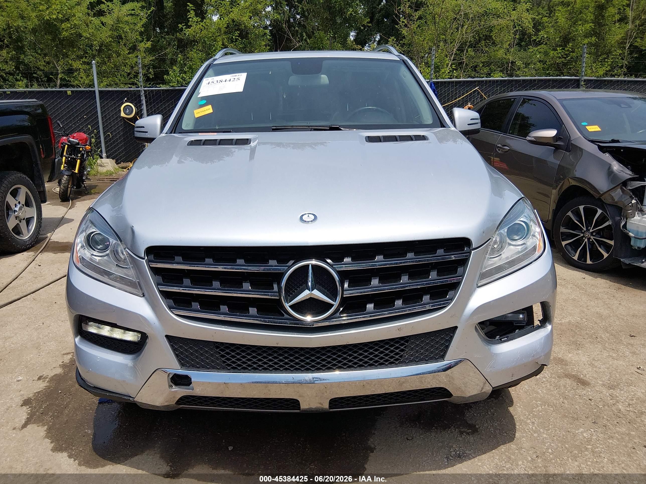 2012 Mercedes-benz Ml 350 4matic Silver vin: 4JGDA5HB8CA022145