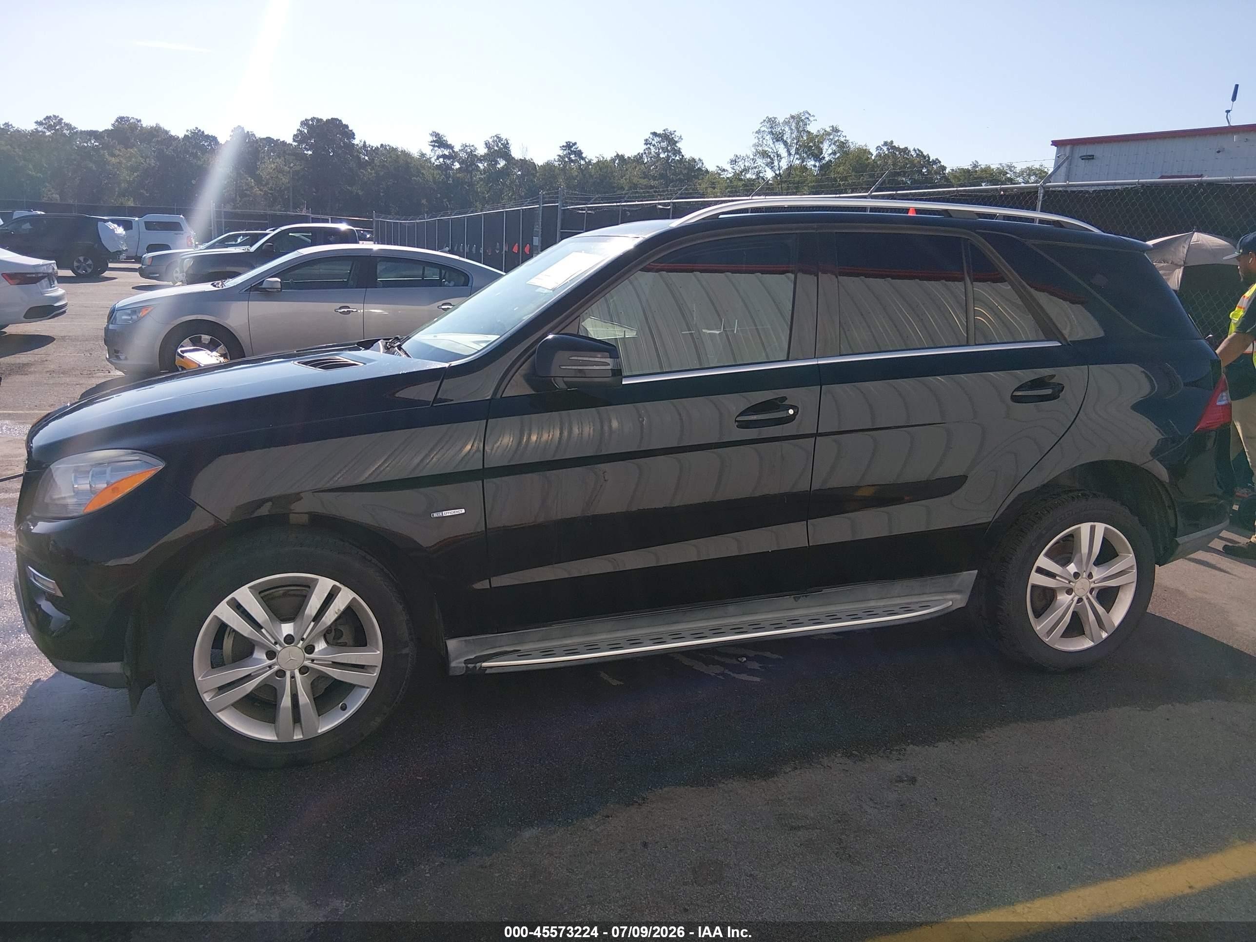 2012 Mercedes-benz Ml 350 4matic Black vin: 4JGDA5HB8CA030150