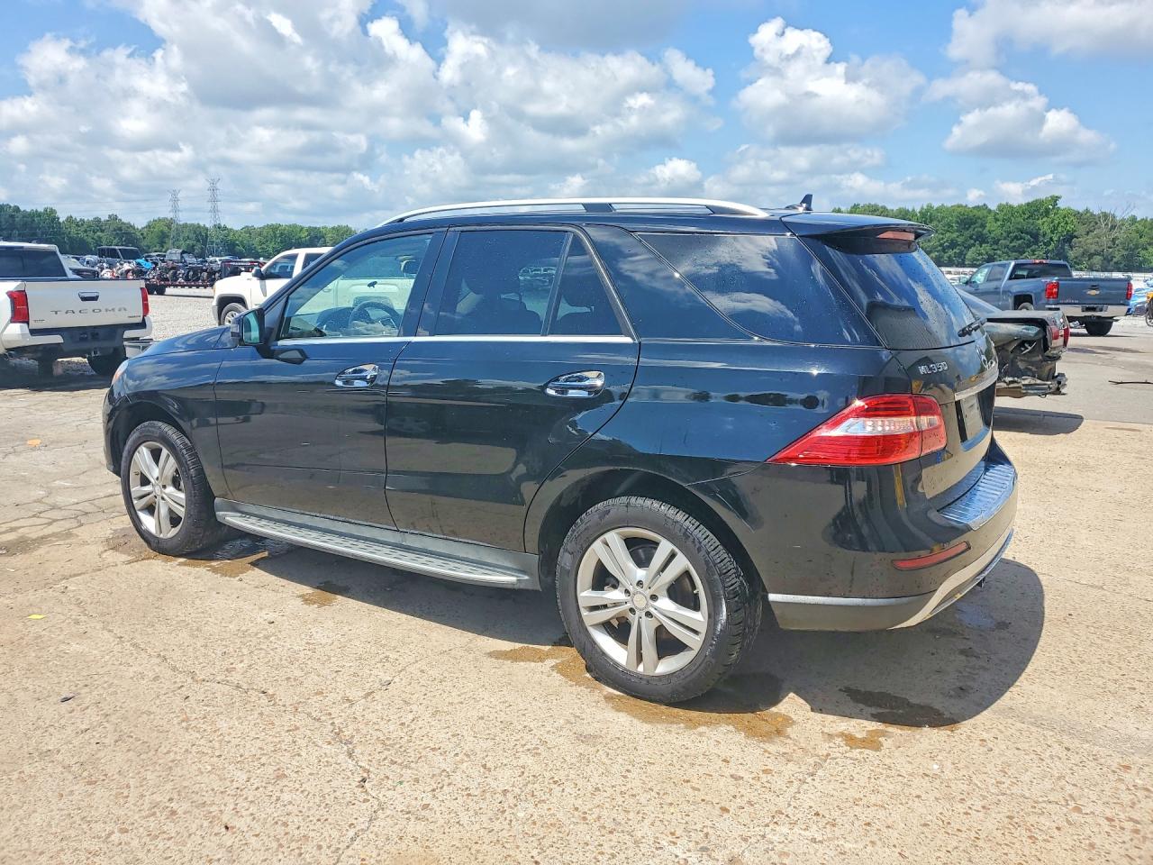 2013 Mercedes-benz Ml 350 4matic Черный vin: 4JGDA5HB8DA111862