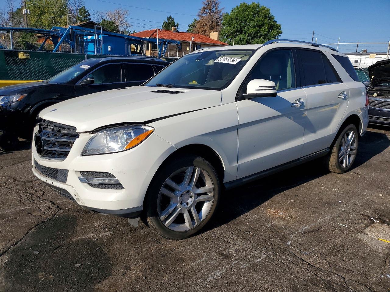 2013 Mercedes-benz Ml 350 4matic Белый vin: 4JGDA5HB8DA126104