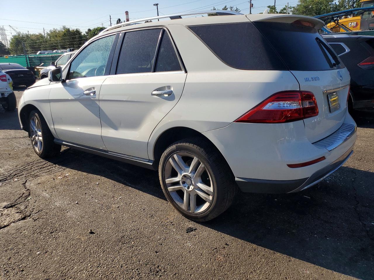 2013 Mercedes-benz Ml 350 4matic Белый vin: 4JGDA5HB8DA126104
