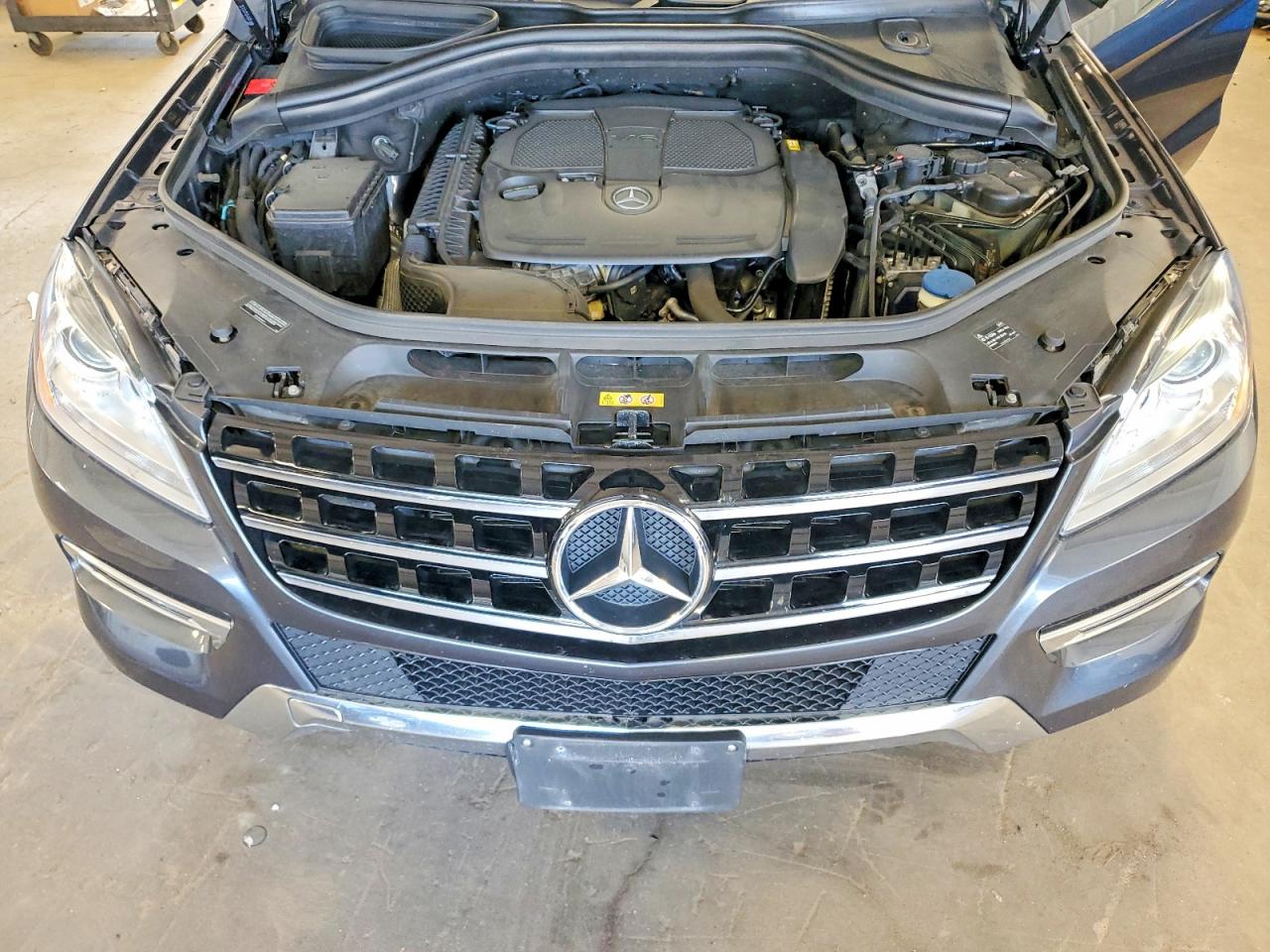 2013 Mercedes-benz Ml 350 4matic Gray vin: 4JGDA5HB8DA174153