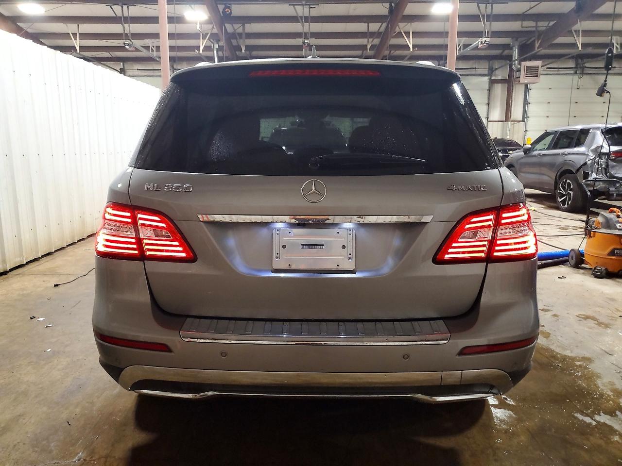 2013 Mercedes-benz Ml 350 4matic Gray vin: 4JGDA5HB8DA231208