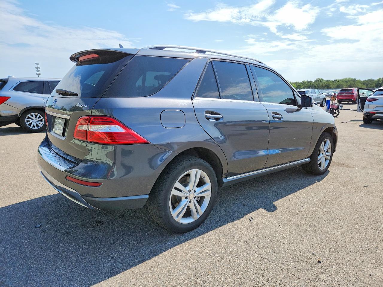 2014 Mercedes-benz Ml 350 4matic Gray vin: 4JGDA5HB8EA319323