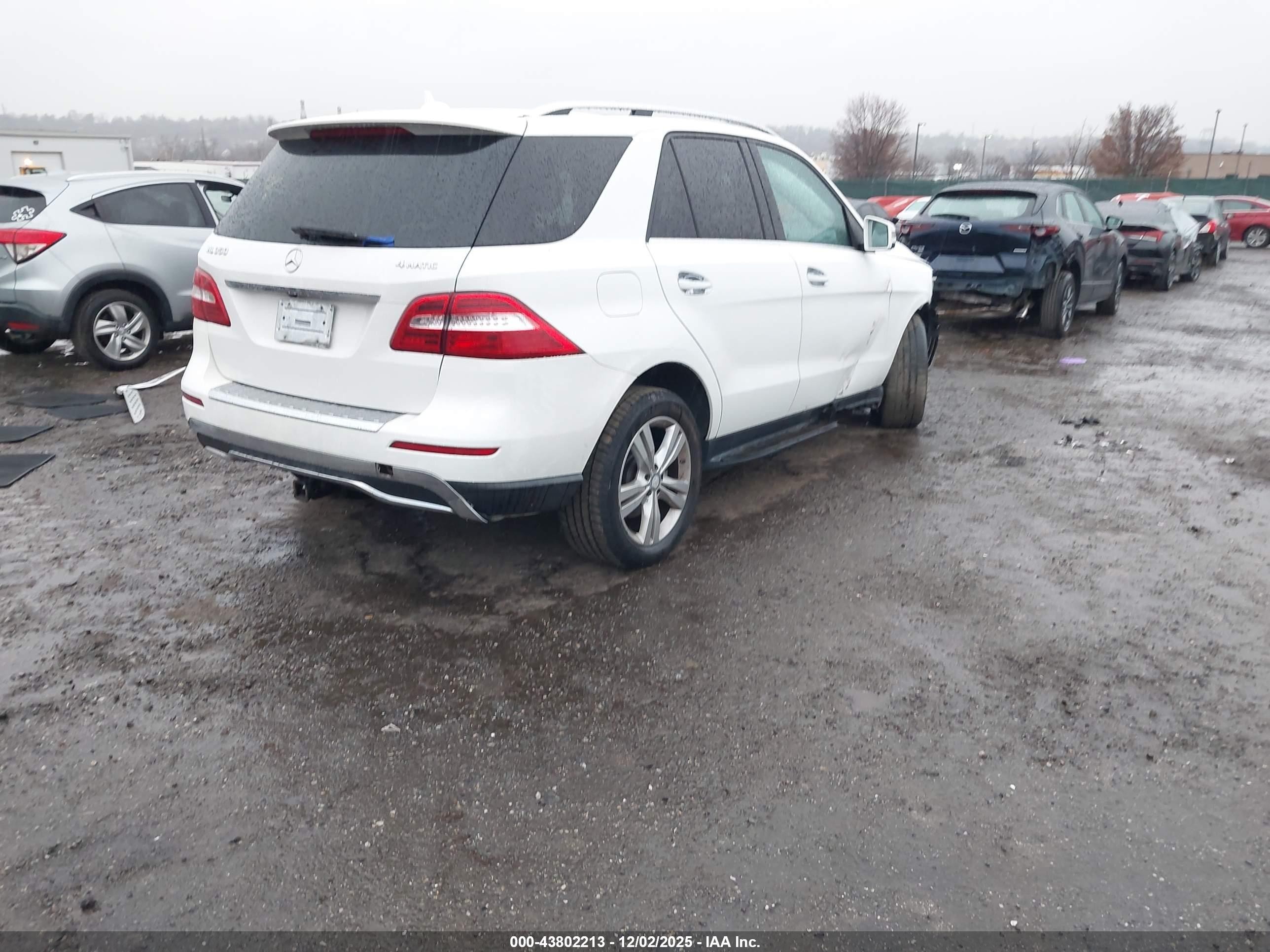 2014 Mercedes-benz Ml 350 4matic White vin: 4JGDA5HB8EA363368