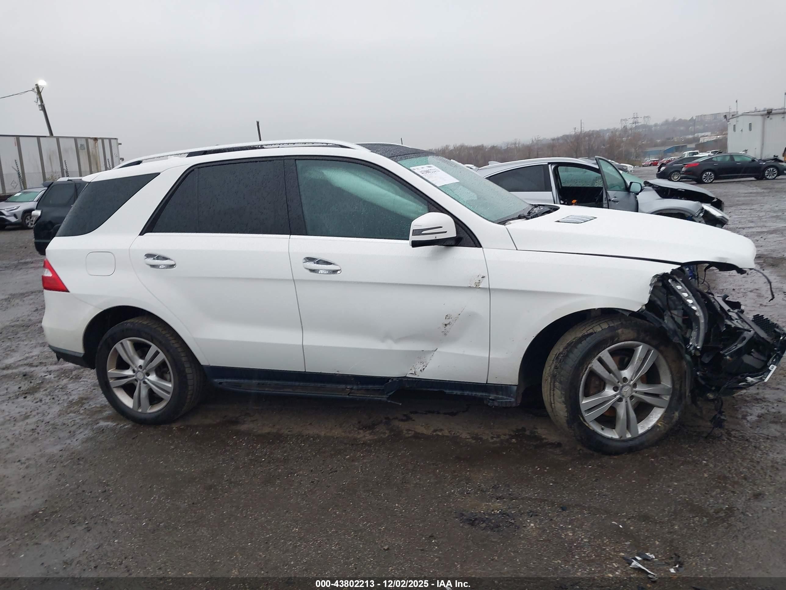 2014 Mercedes-benz Ml 350 4matic White vin: 4JGDA5HB8EA363368