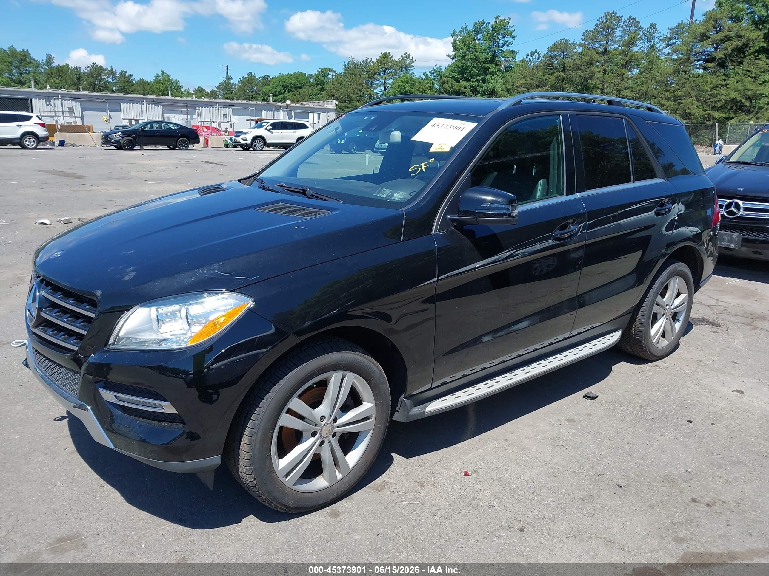 2014 Mercedes-benz Ml 350 4matic Черный vin: 4JGDA5HB8EA398329