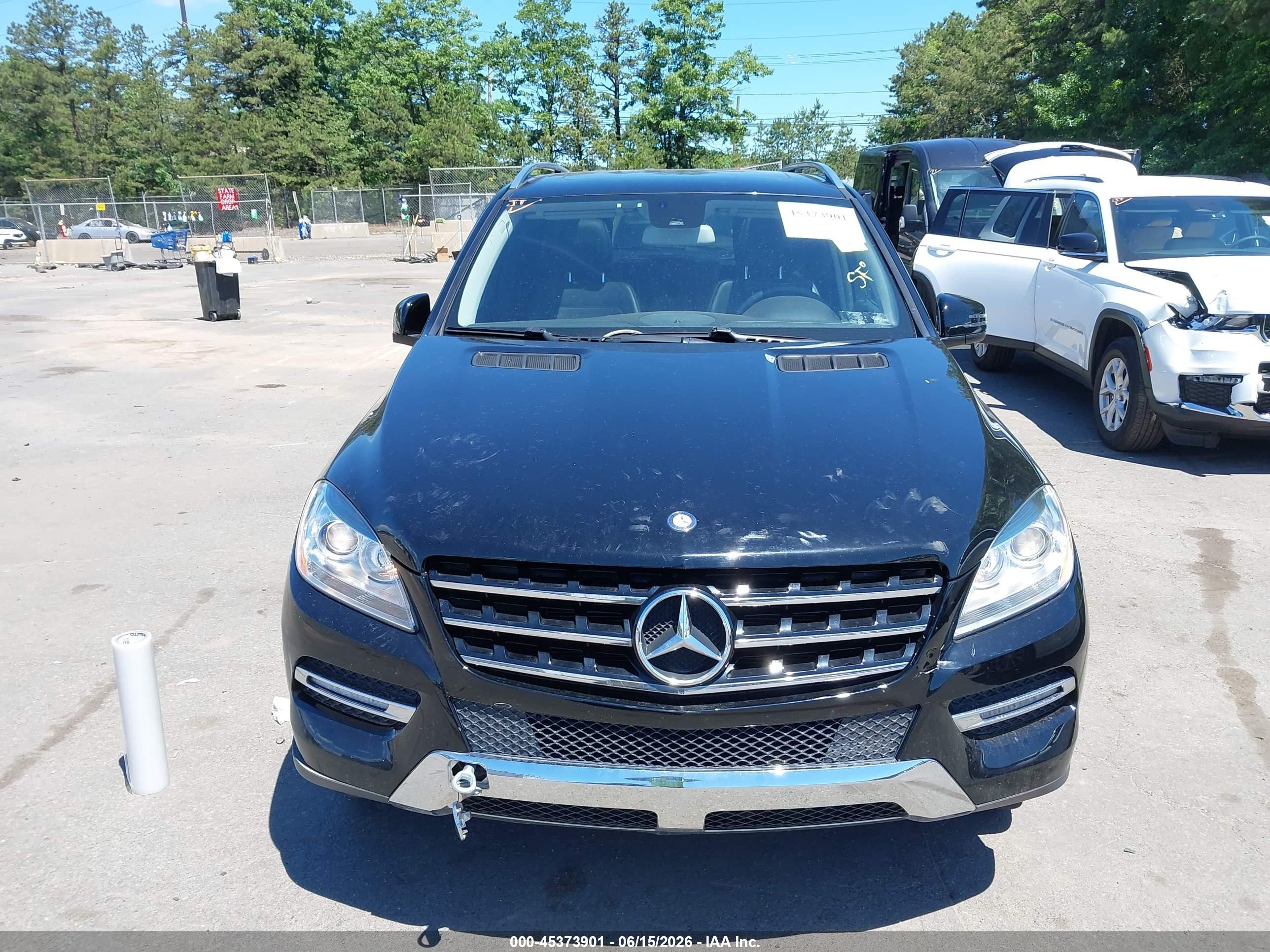 2014 Mercedes-benz Ml 350 4matic Черный vin: 4JGDA5HB8EA398329