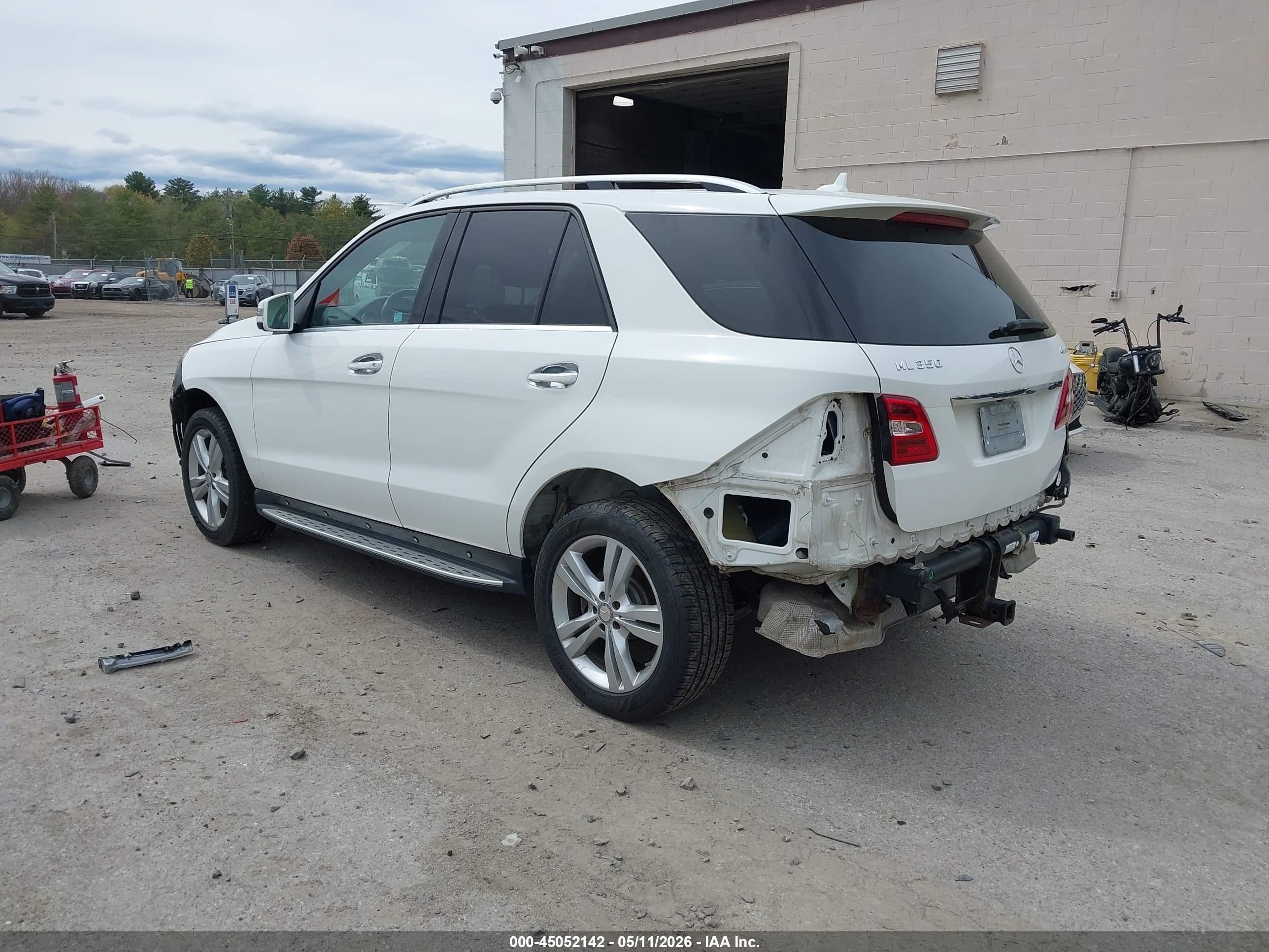 2014 Mercedes-benz Ml 350 4matic White vin: 4JGDA5HB8EA406462