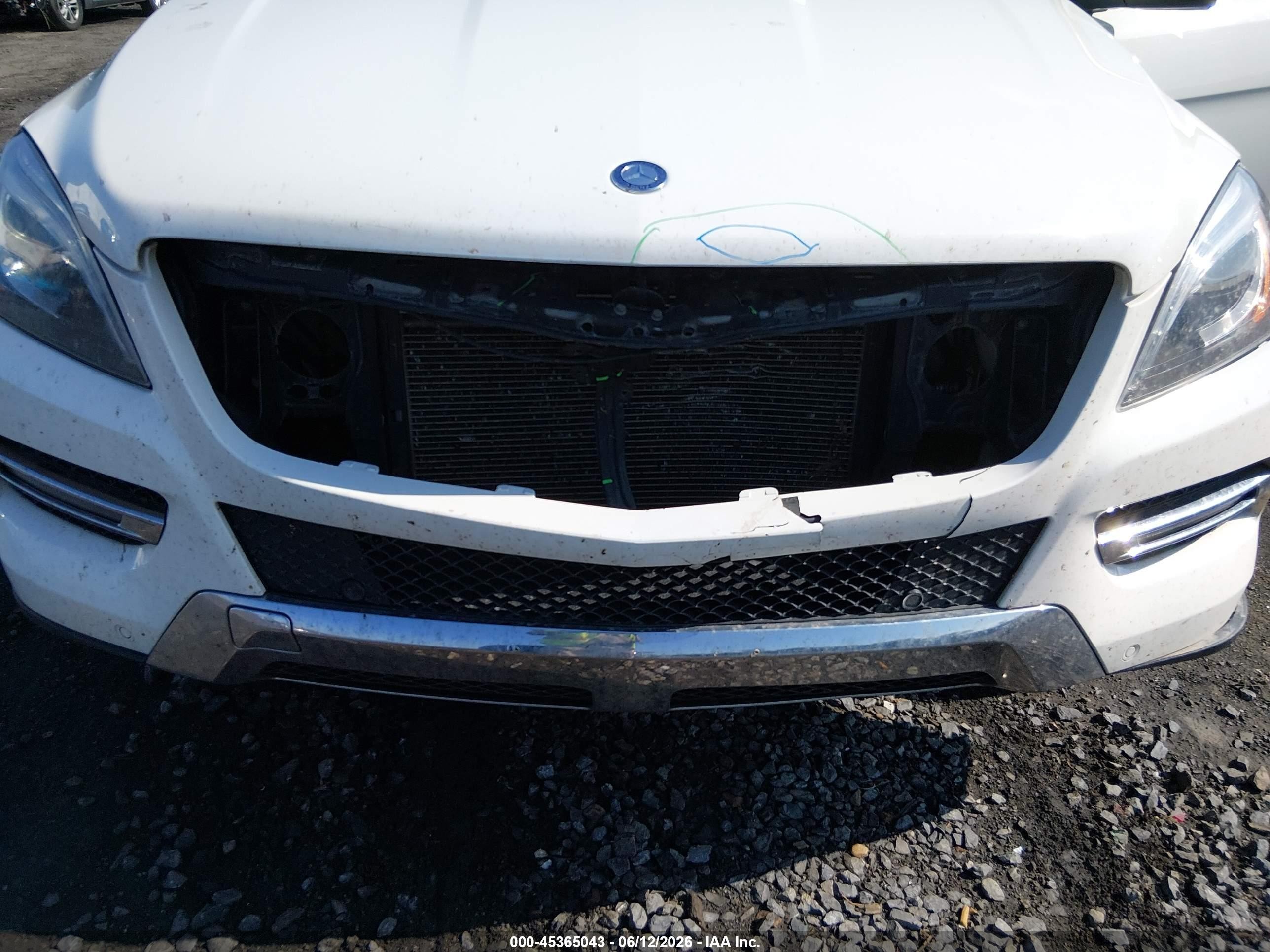 2014 Mercedes-benz Ml 350 4matic White vin: 4JGDA5HB8EA413153