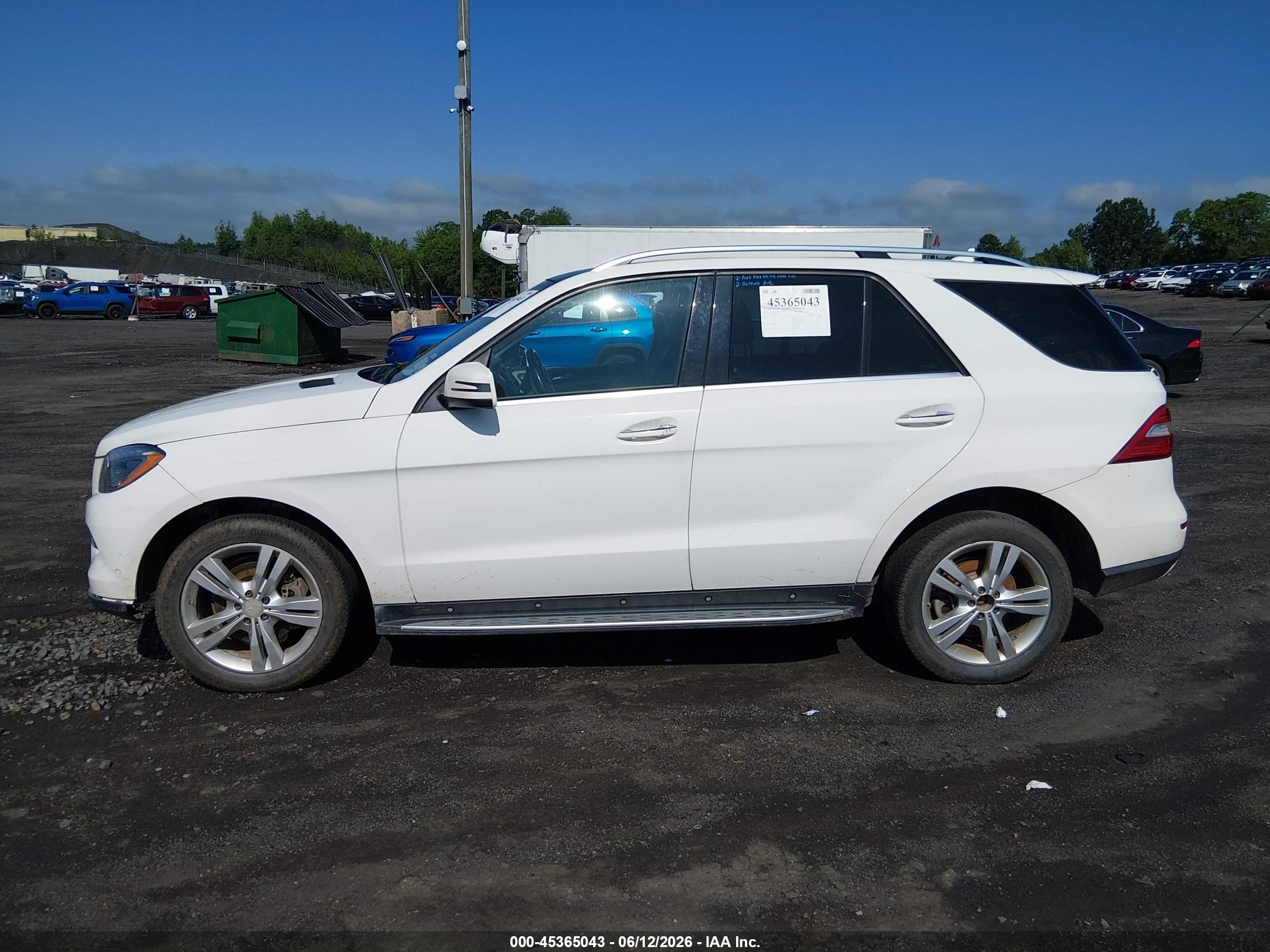 2014 Mercedes-benz Ml 350 4matic White vin: 4JGDA5HB8EA413153