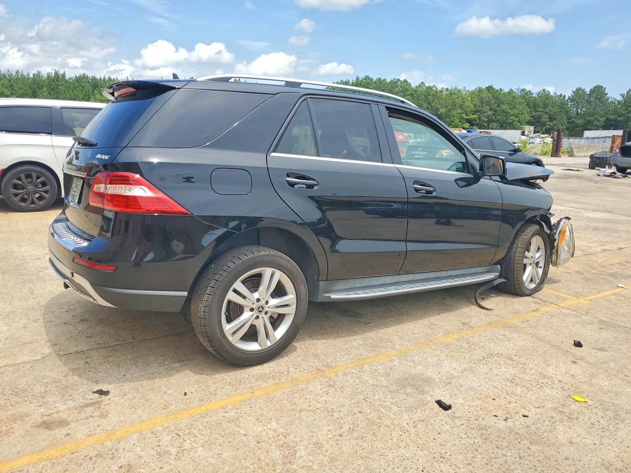 2015 Mercedes-benz Ml 350 4matic Black vin: 4JGDA5HB8FA471541