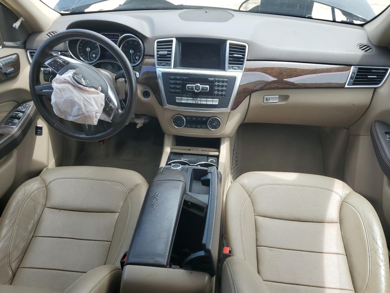 2015 Mercedes-benz Ml 350 4matic Black vin: 4JGDA5HB8FA471541 Damage: Left Front Seat Cushion, Worn, Replacement Required
