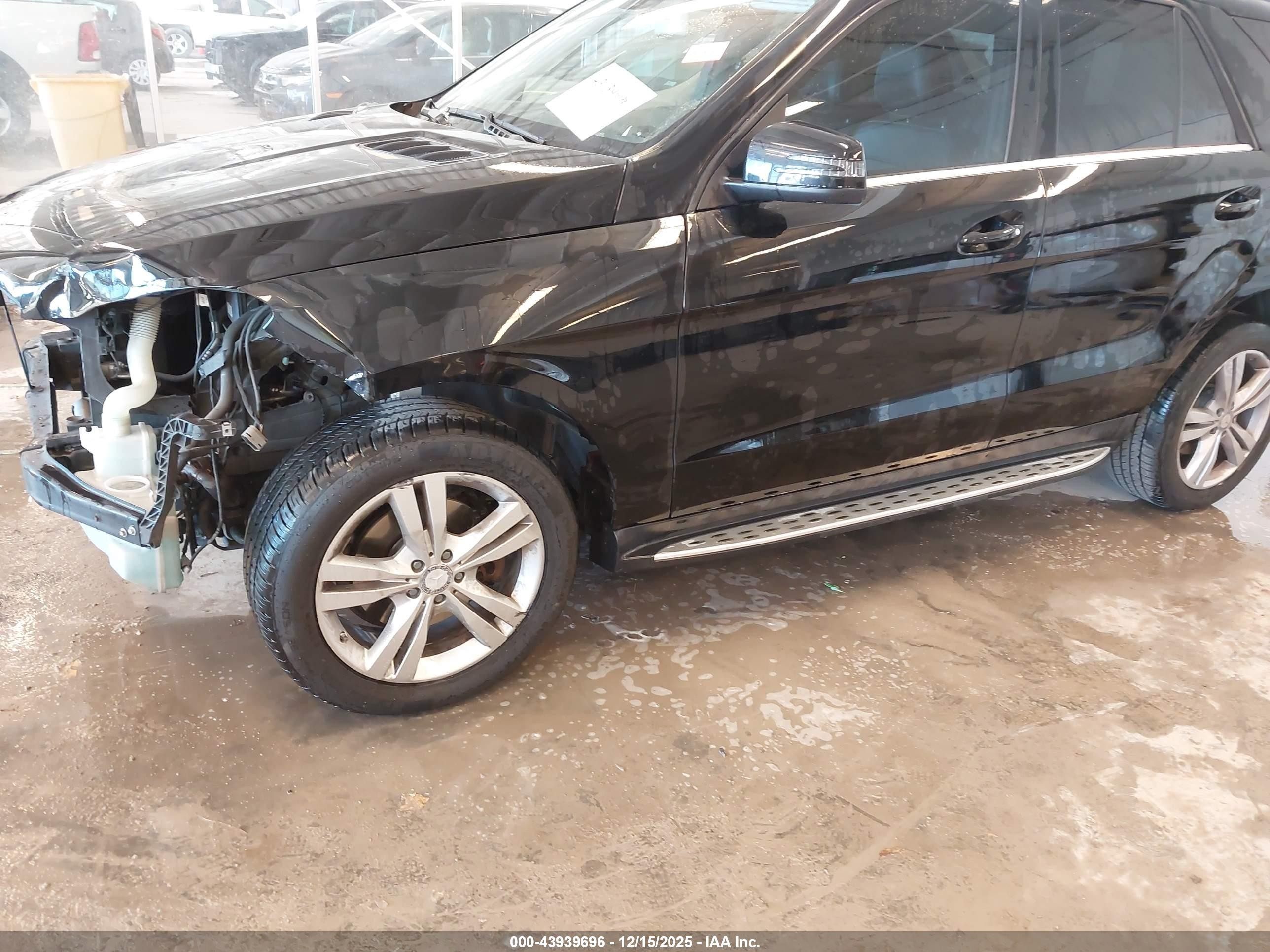 2015 Mercedes-benz Ml 350 4matic Black vin: 4JGDA5HB8FA486606