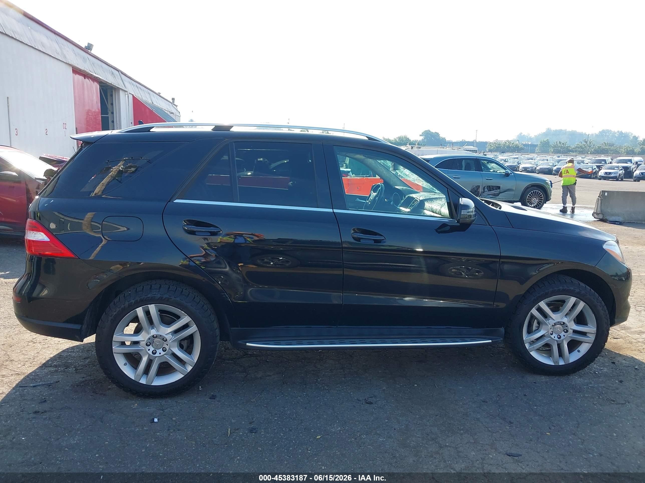 2015 Mercedes-benz Ml 350 4matic Black vin: 4JGDA5HB8FA616416