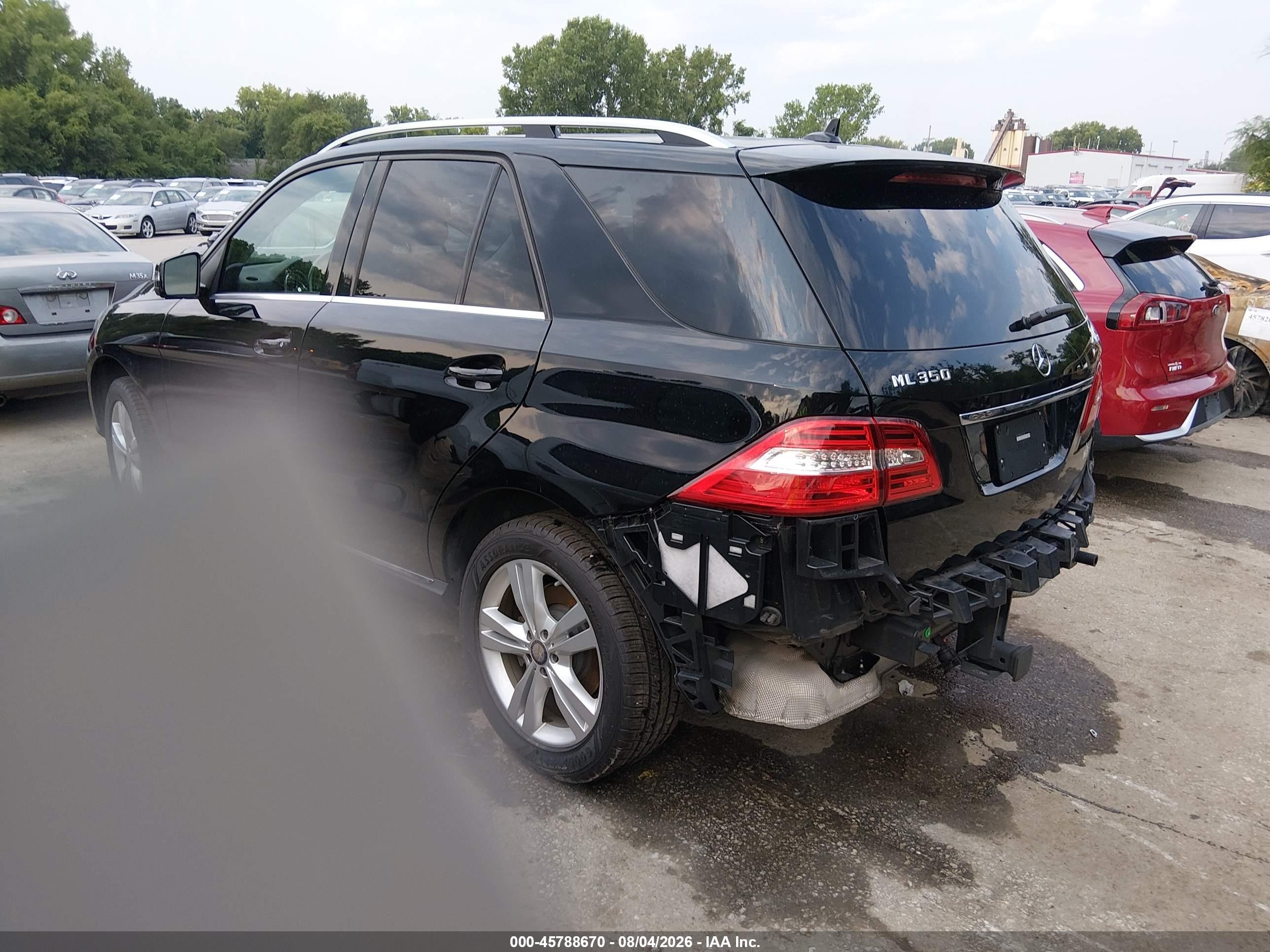 2015 Mercedes-benz Ml 350 4matic Черный vin: 4JGDA5HB8FA617436