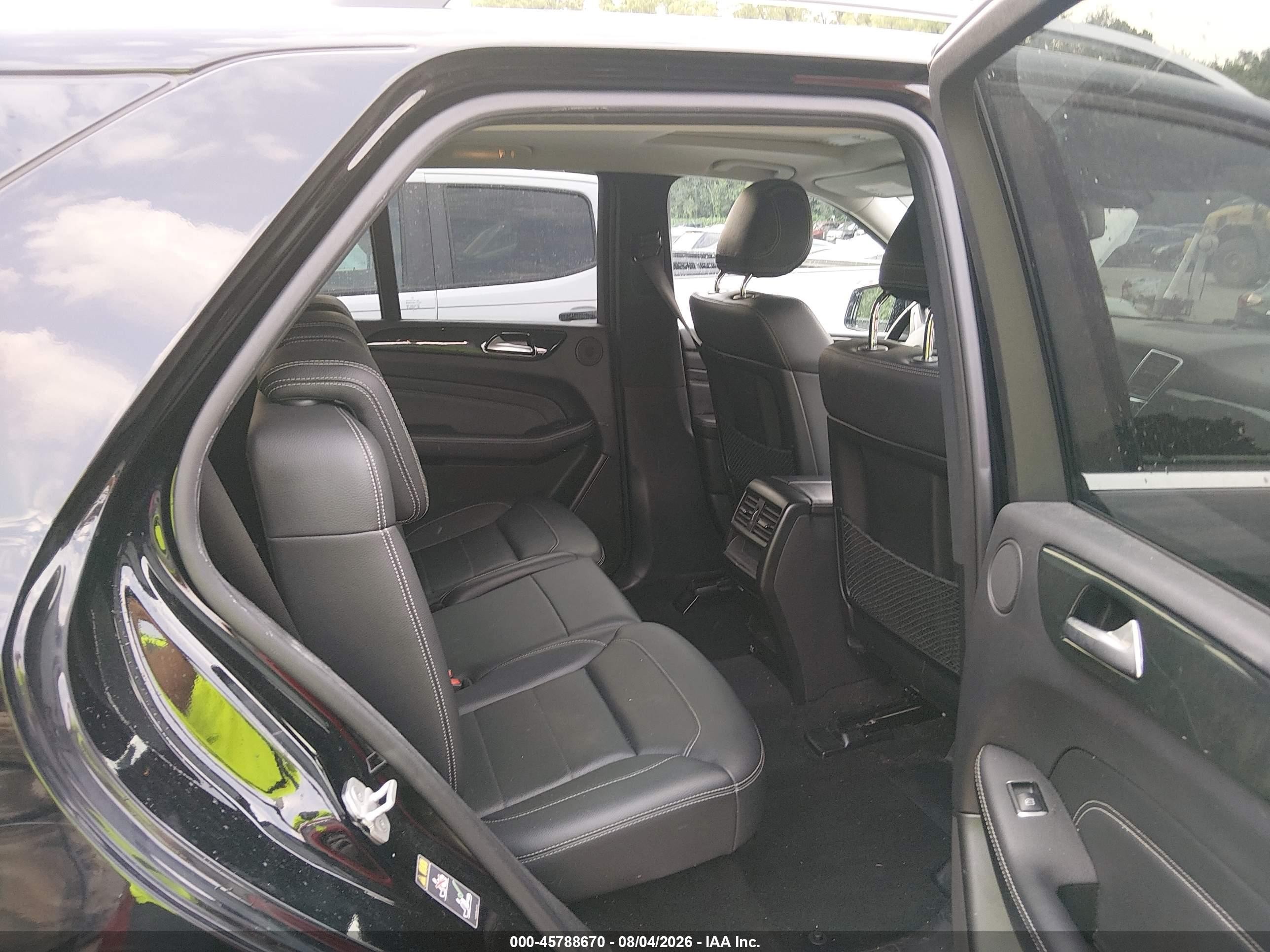 2015 Mercedes-benz Ml 350 4matic Черный vin: 4JGDA5HB8FA617436
