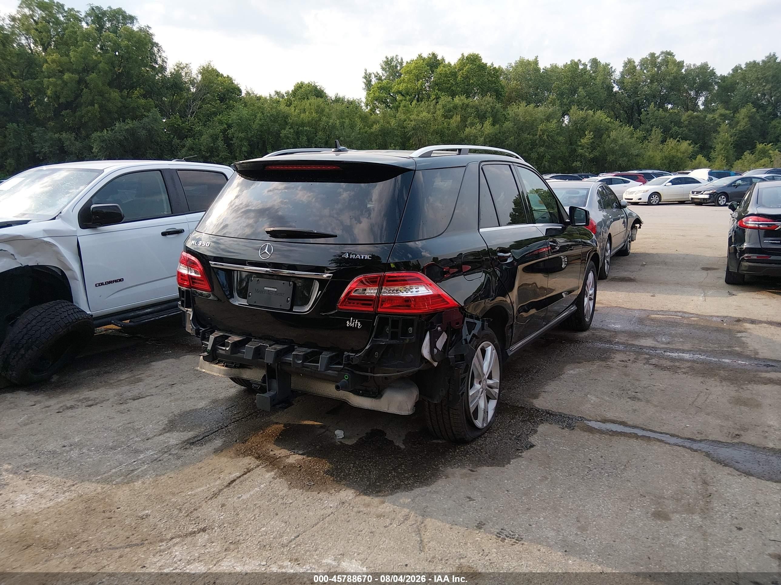 2015 Mercedes-benz Ml 350 4matic Черный vin: 4JGDA5HB8FA617436