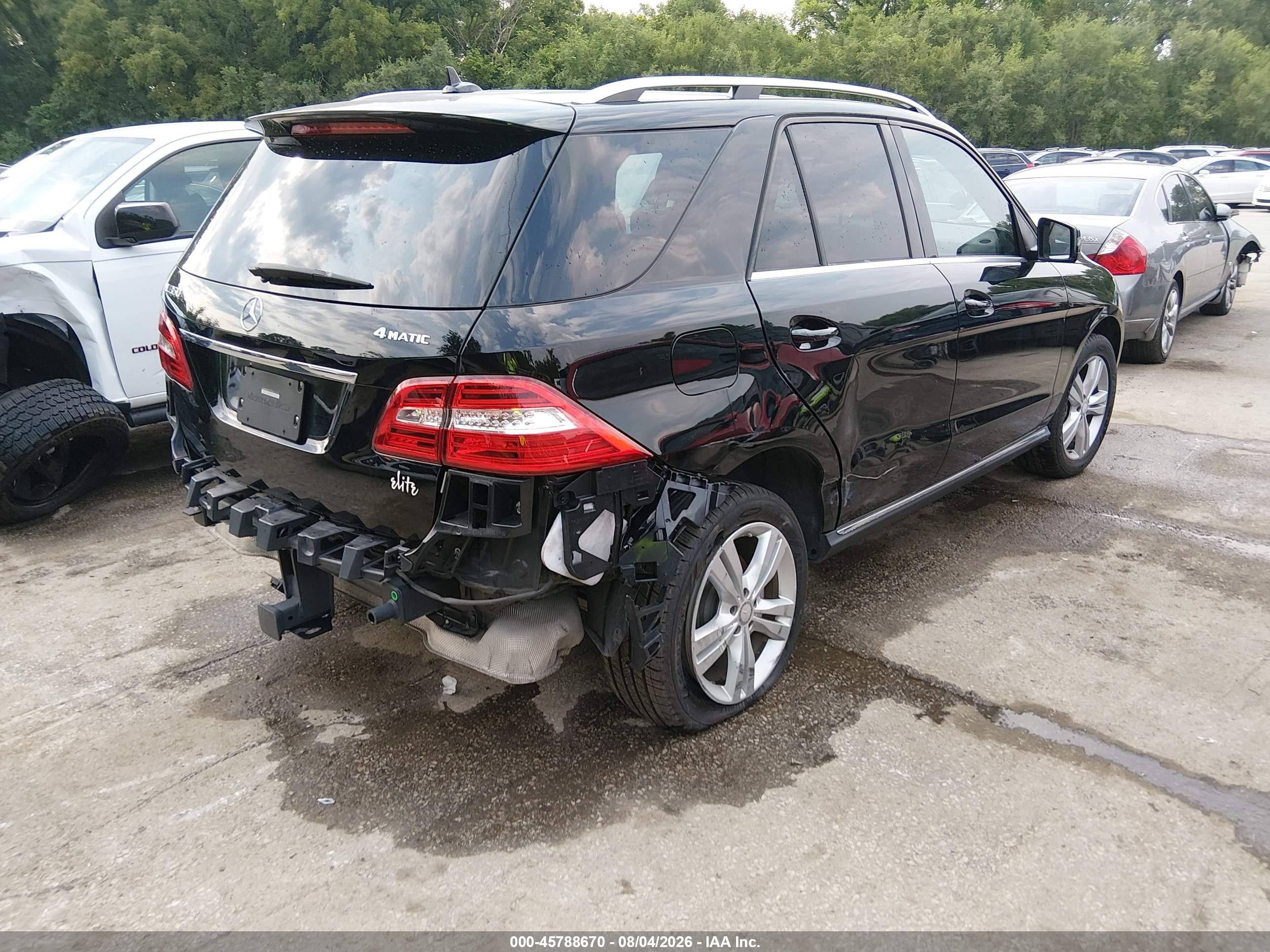 2015 Mercedes-benz Ml 350 4matic Черный vin: 4JGDA5HB8FA617436
