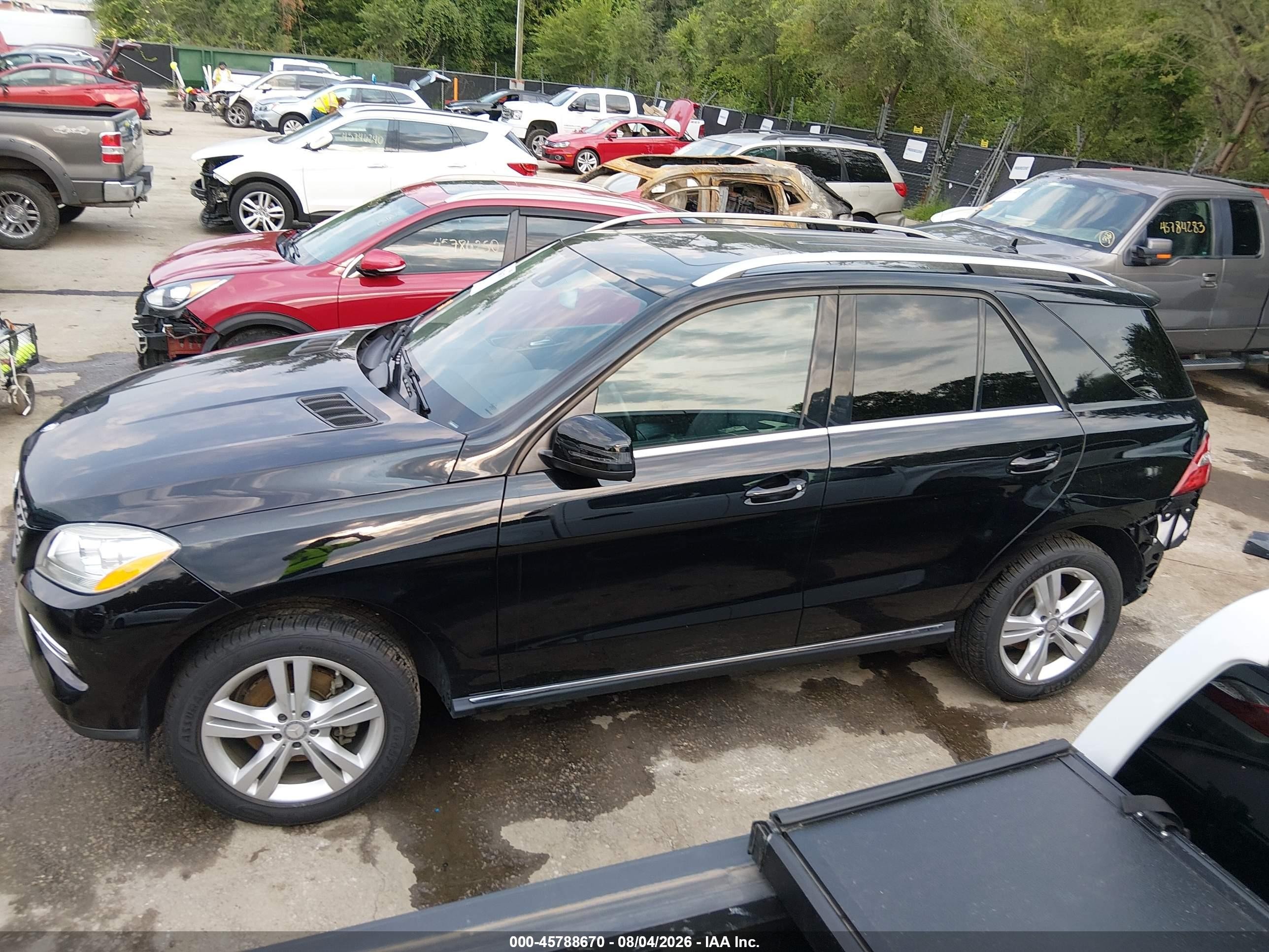 2015 Mercedes-benz Ml 350 4matic Черный vin: 4JGDA5HB8FA617436