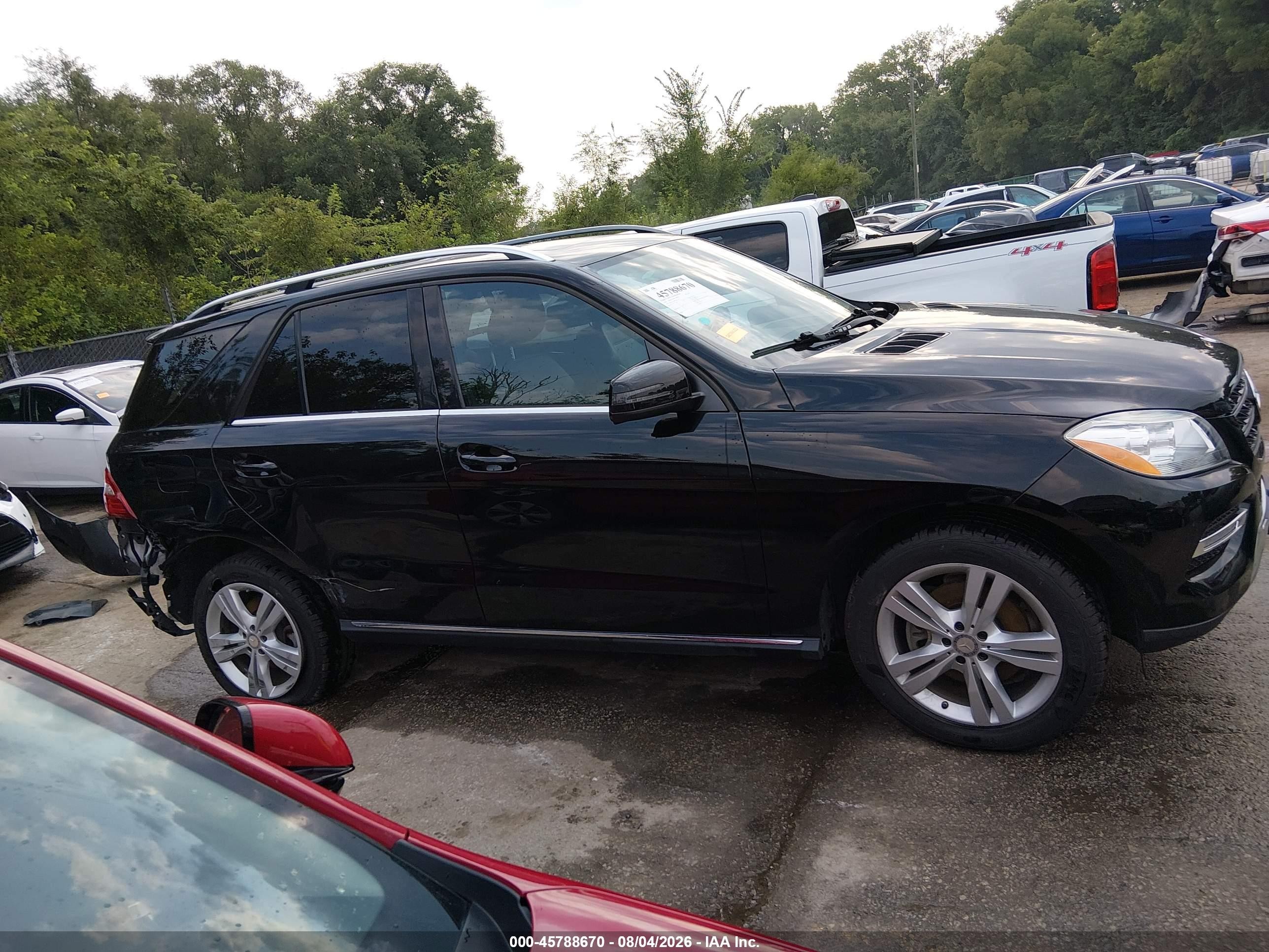 2015 Mercedes-benz Ml 350 4matic Черный vin: 4JGDA5HB8FA617436