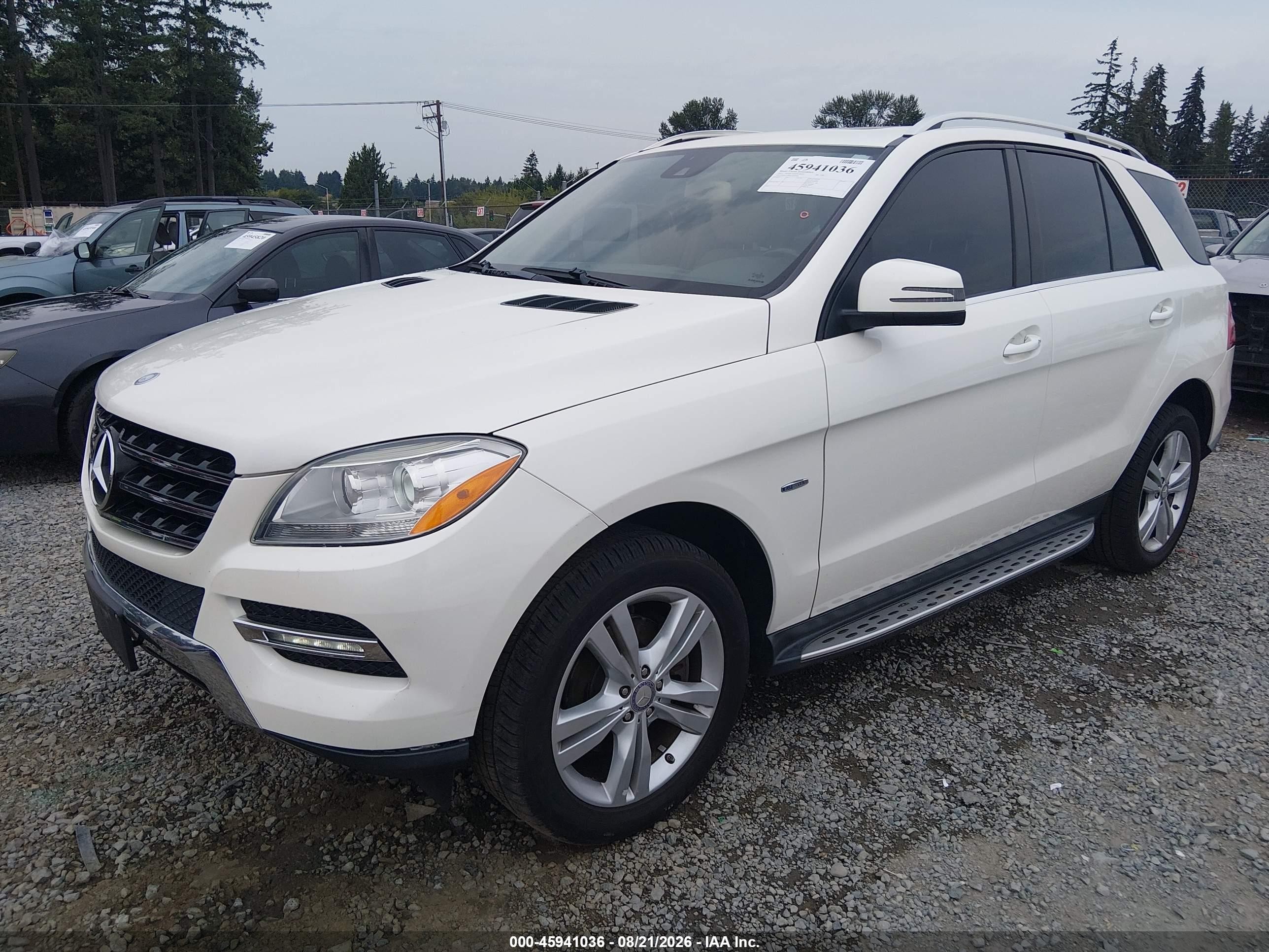 2012 Mercedes-benz Ml 350 4matic White vin: 4JGDA5HB9CA009968