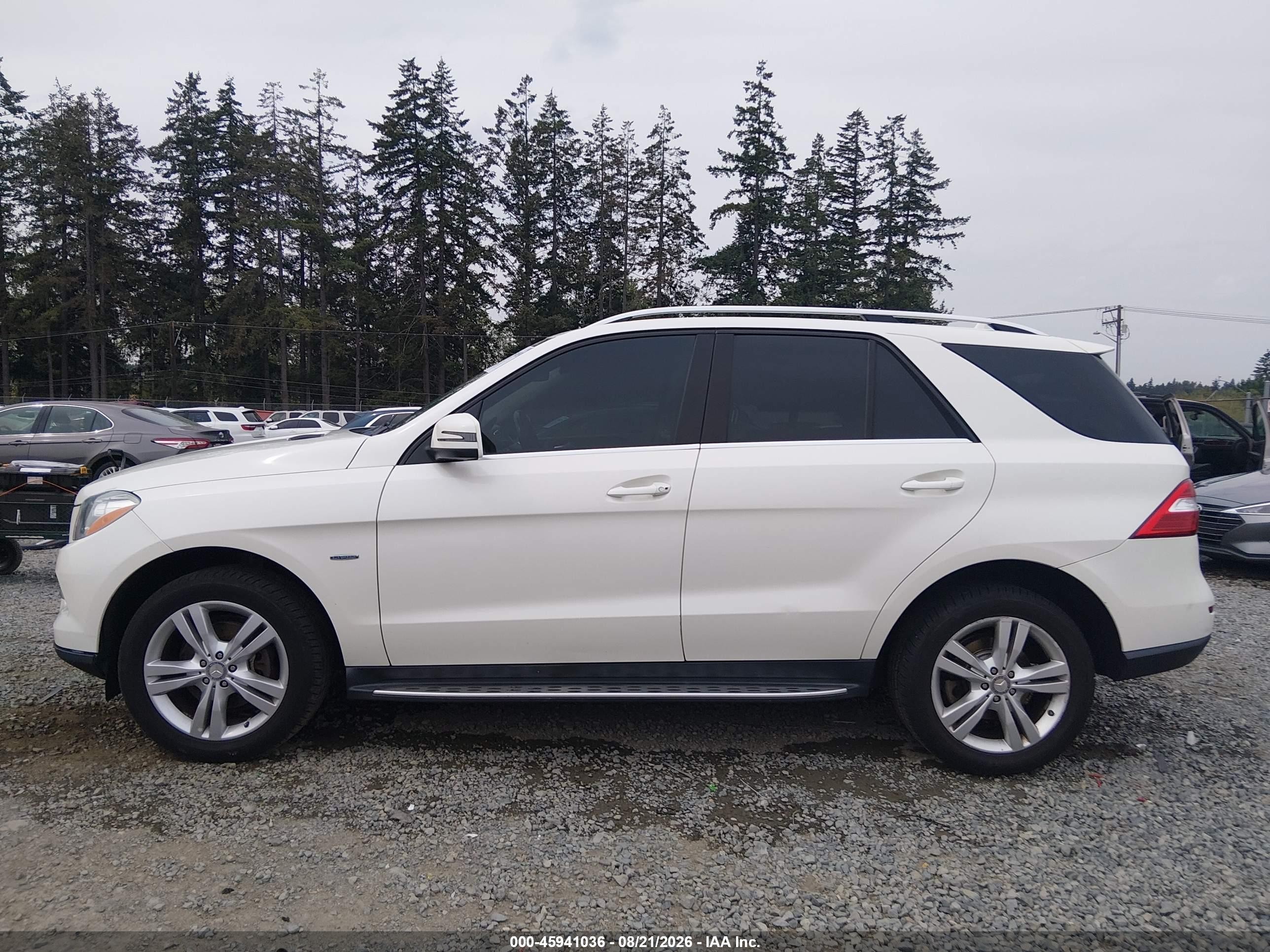 2012 Mercedes-benz Ml 350 4matic White vin: 4JGDA5HB9CA009968