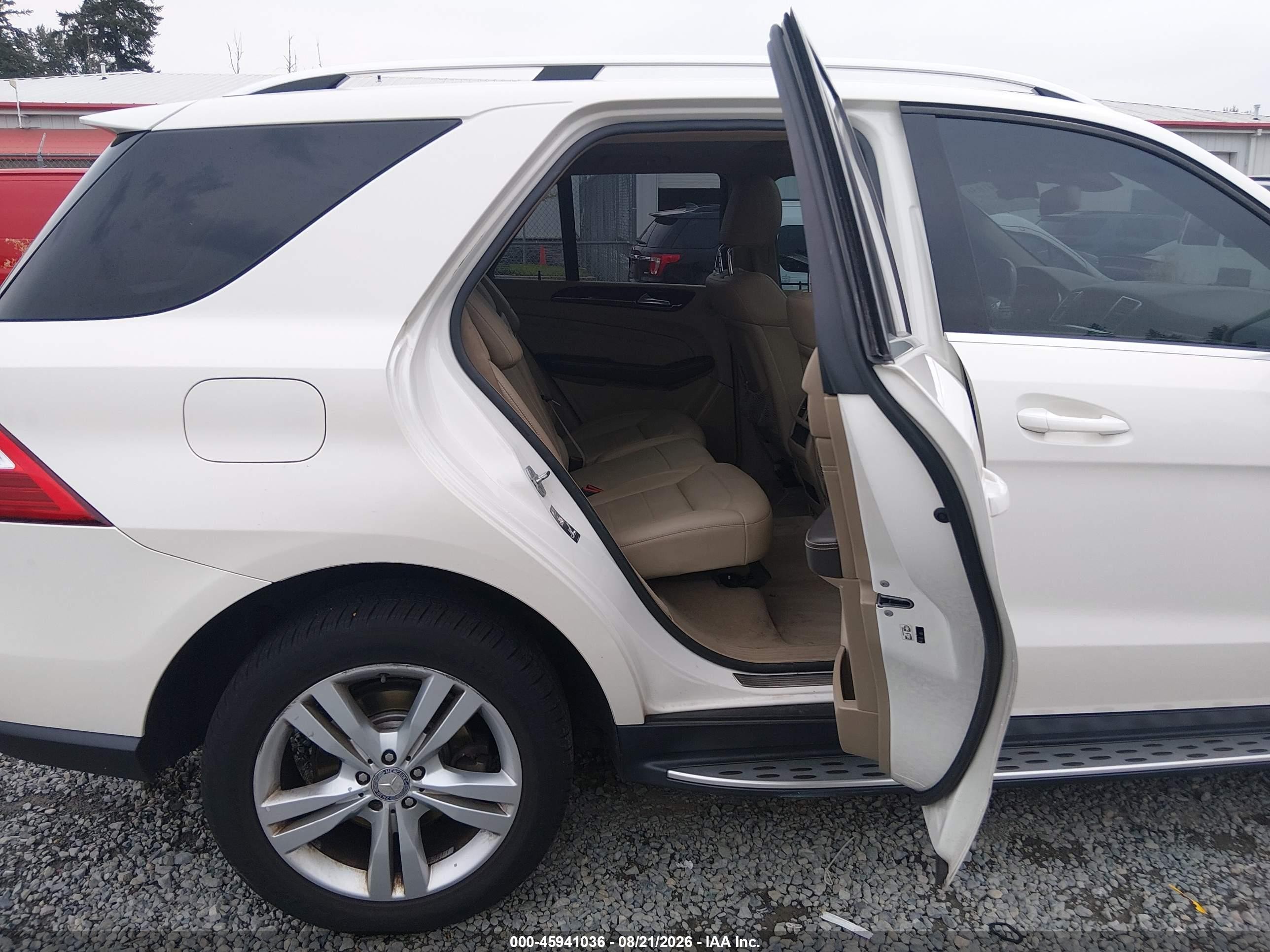 2012 Mercedes-benz Ml 350 4matic White vin: 4JGDA5HB9CA009968