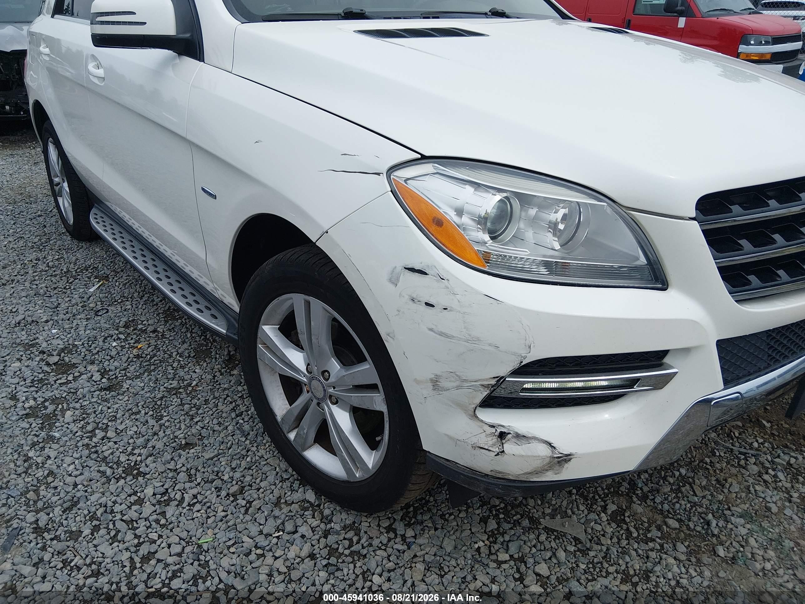 2012 Mercedes-benz Ml 350 4matic White vin: 4JGDA5HB9CA009968
