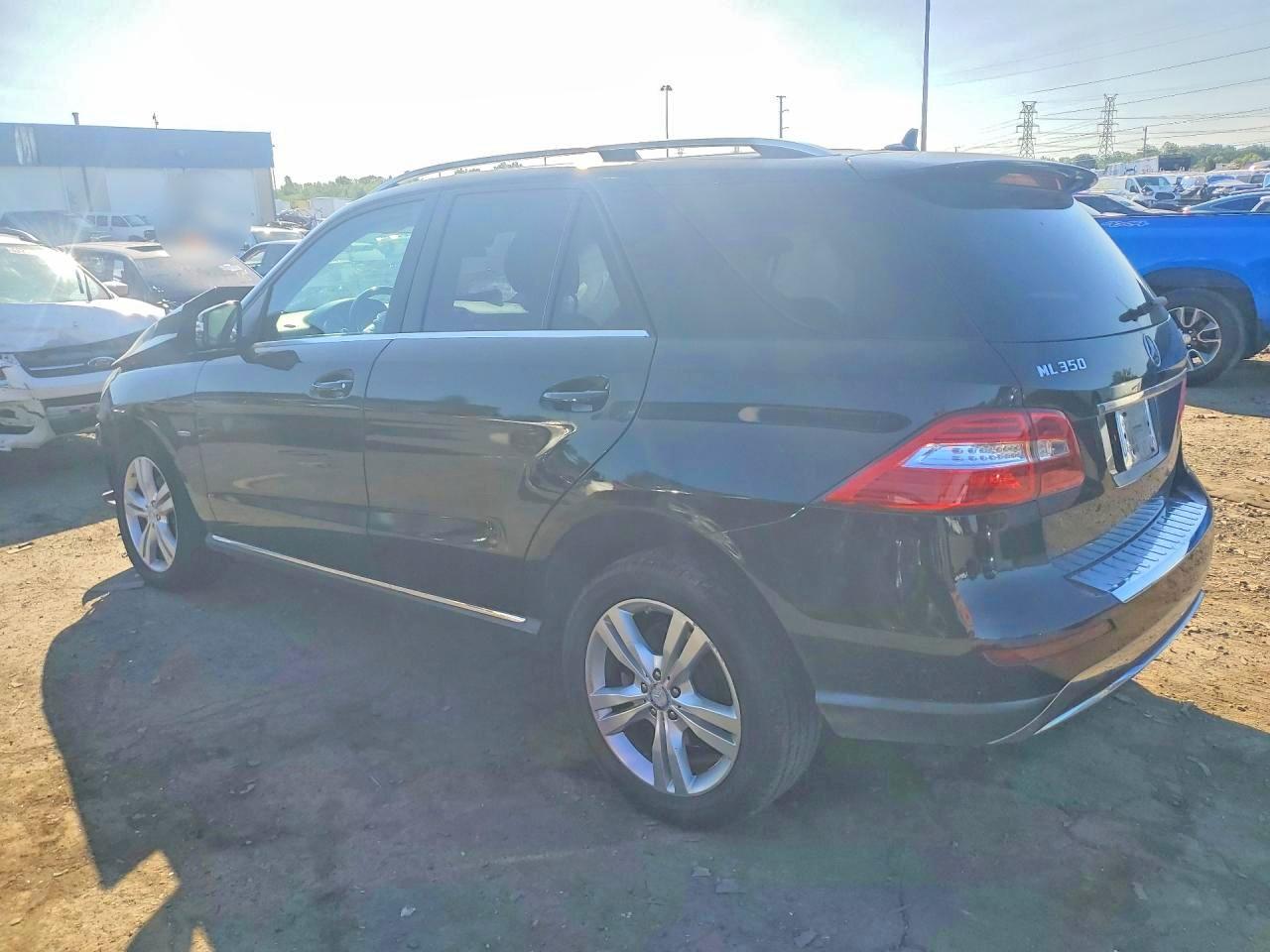 2012 Mercedes-benz Ml 350 4matic Черный vin: 4JGDA5HB9CA014202