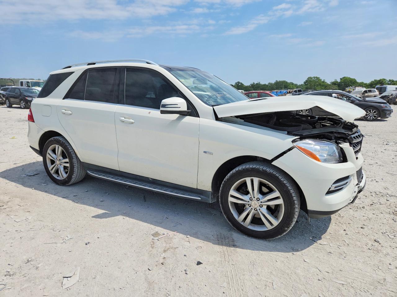 2012 Mercedes-benz Ml 350 4matic White vin: 4JGDA5HB9CA020887