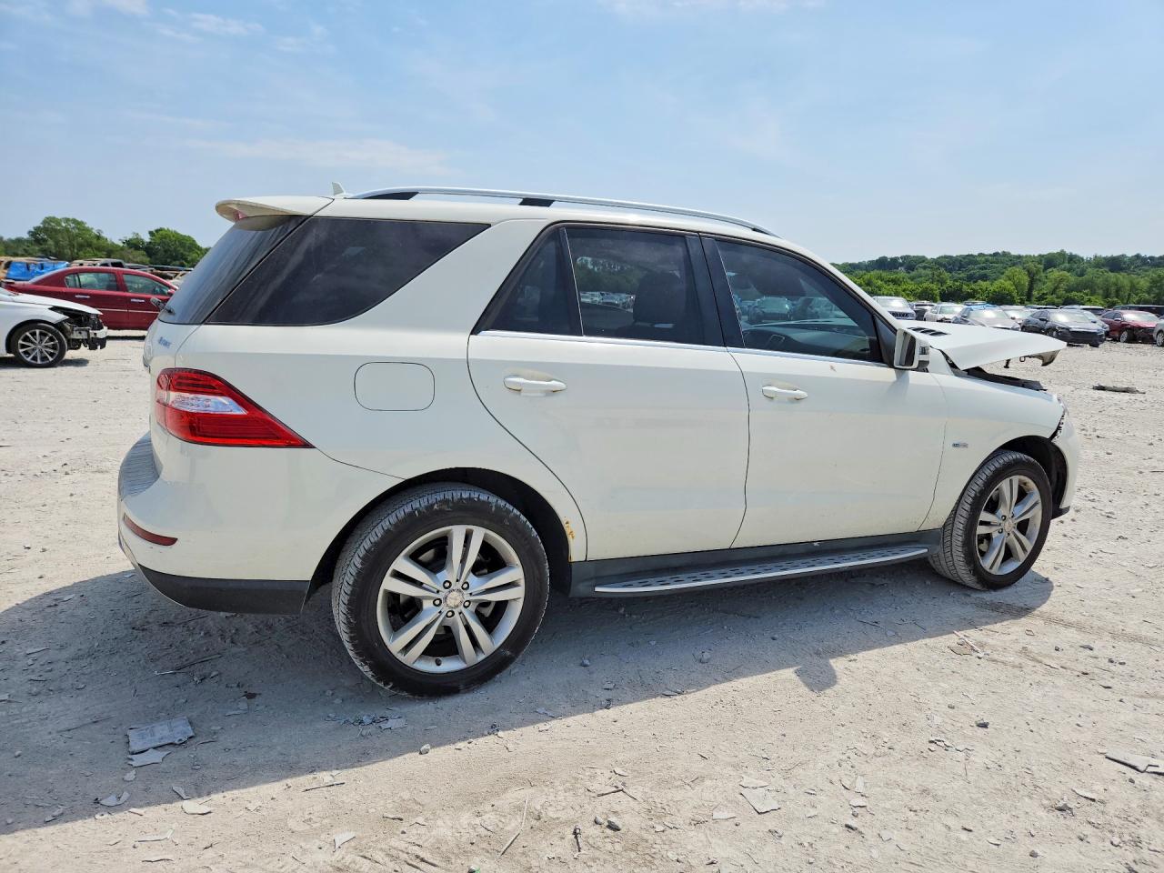 2012 Mercedes-benz Ml 350 4matic White vin: 4JGDA5HB9CA020887