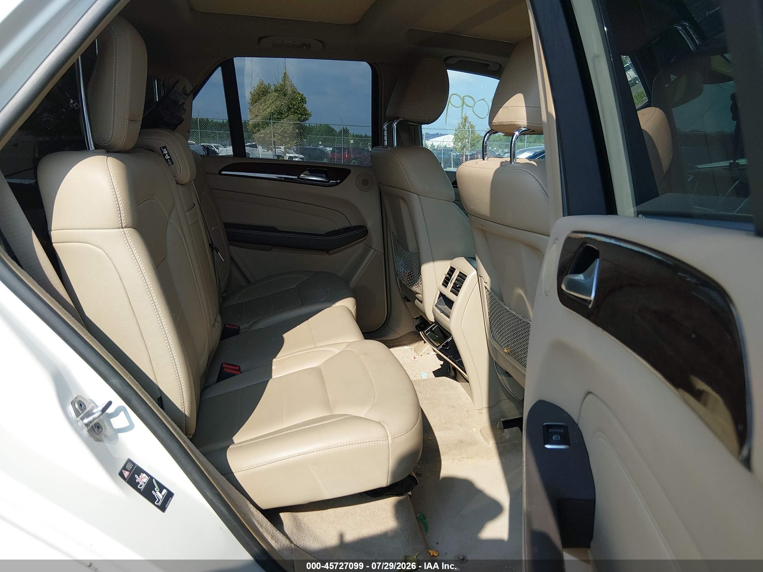 2012 Mercedes-benz Ml 350 4matic White vin: 4JGDA5HB9CA037754