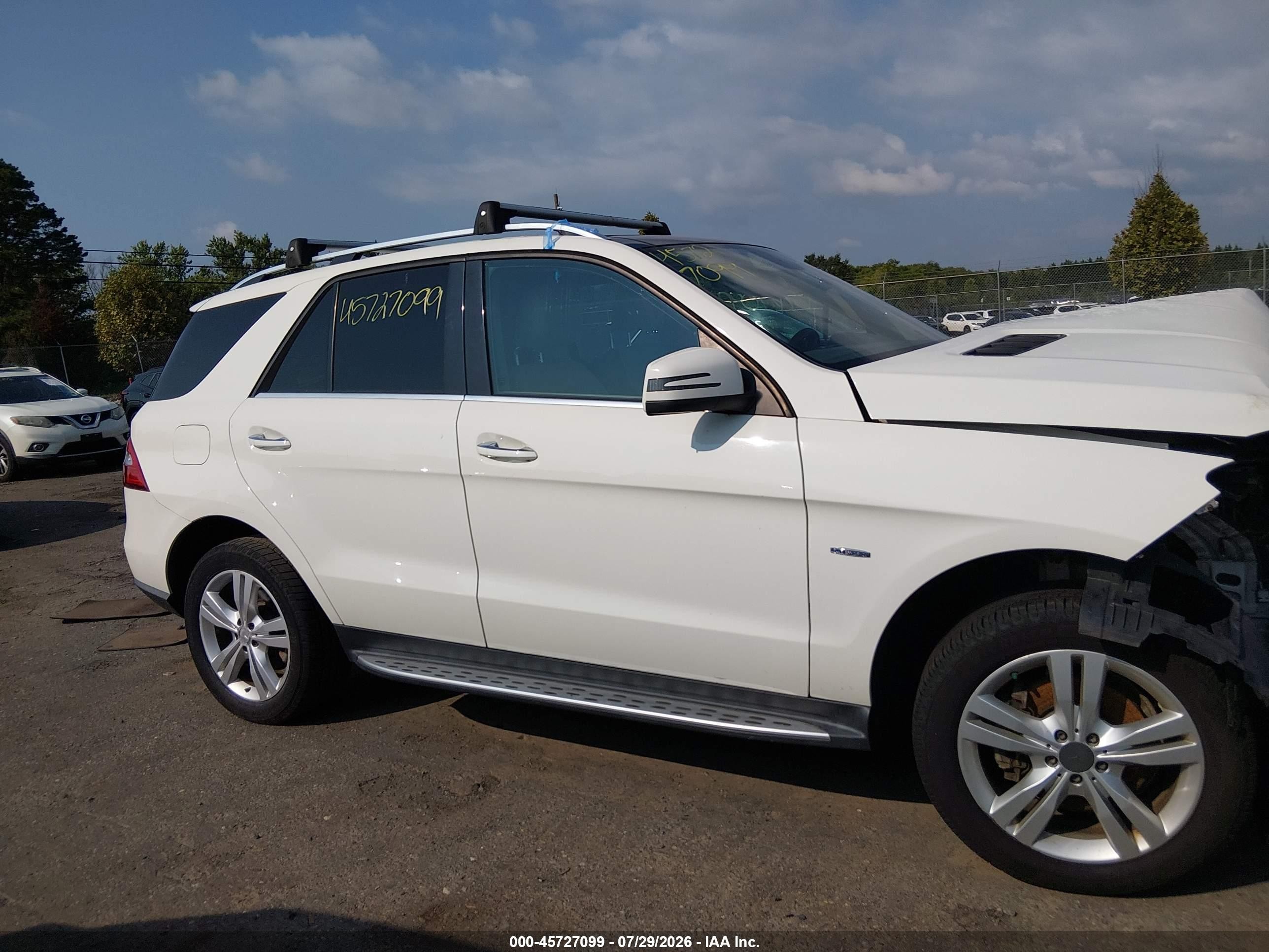 2012 Mercedes-benz Ml 350 4matic White vin: 4JGDA5HB9CA037754