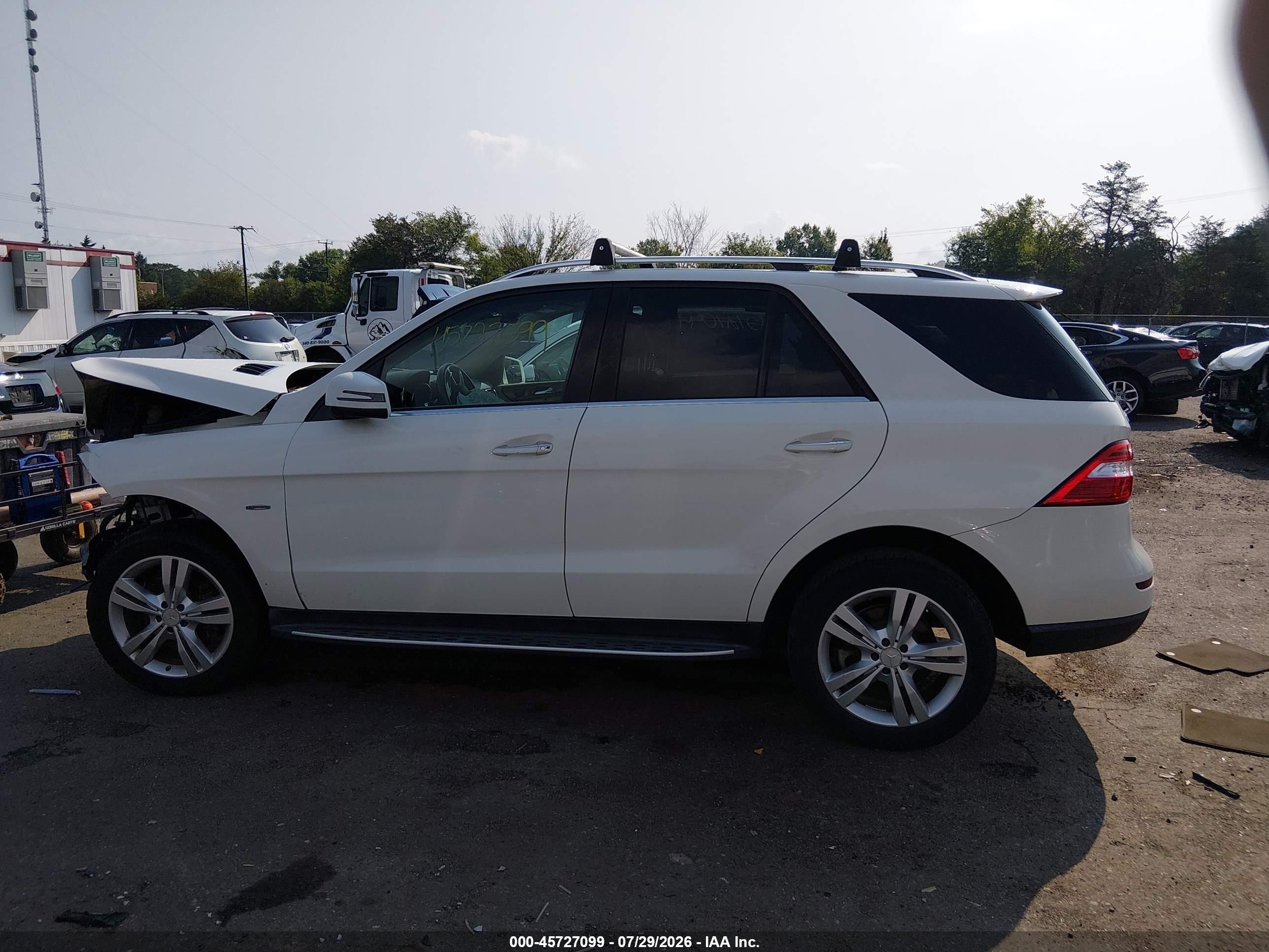 2012 Mercedes-benz Ml 350 4matic White vin: 4JGDA5HB9CA037754