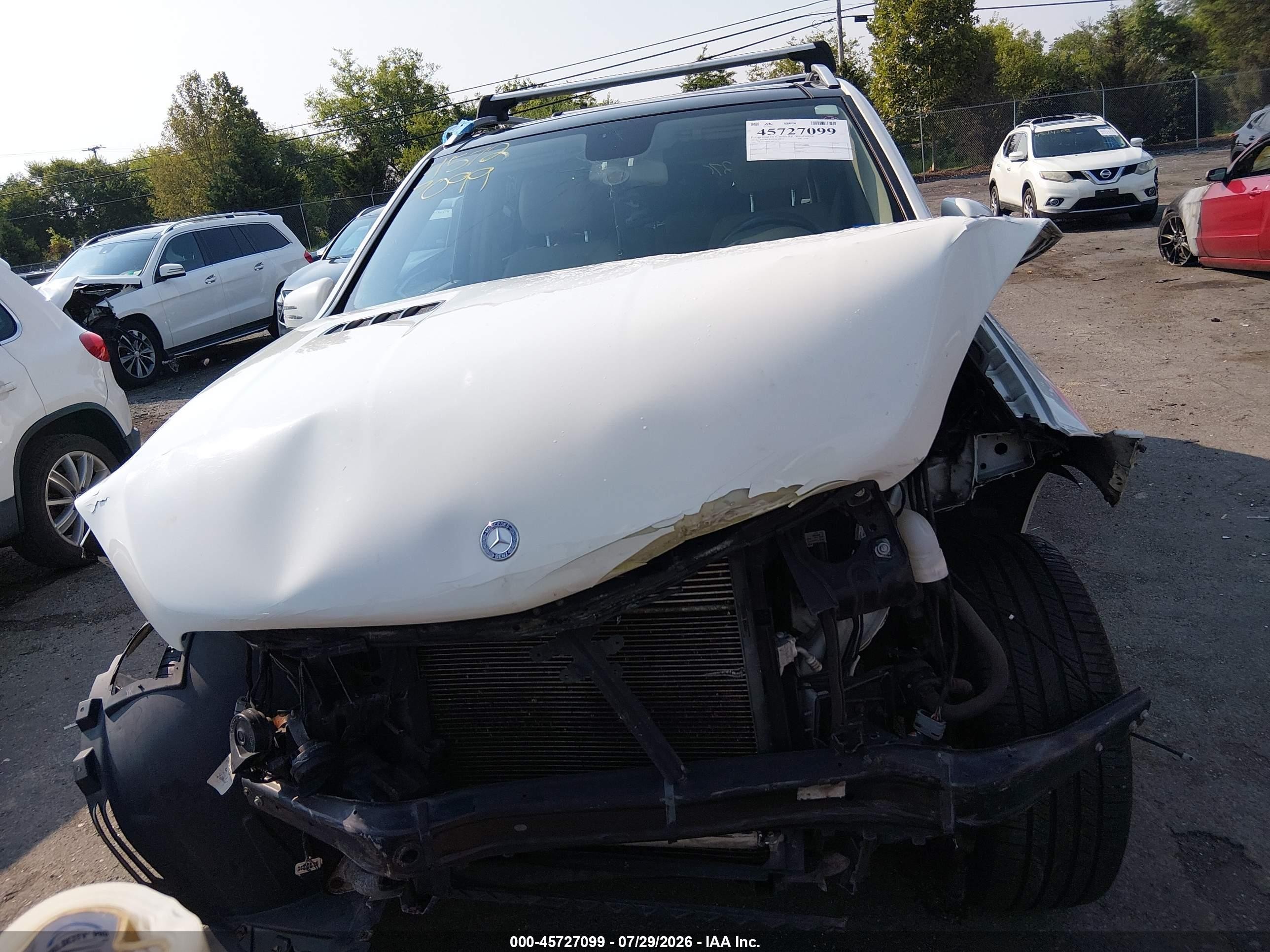 2012 Mercedes-benz Ml 350 4matic White vin: 4JGDA5HB9CA037754