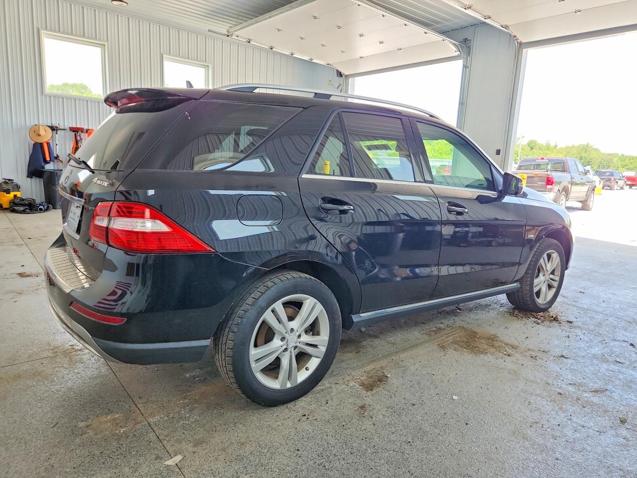 2012 Mercedes-benz Ml 350 4matic Black vin: 4JGDA5HB9CA045952
